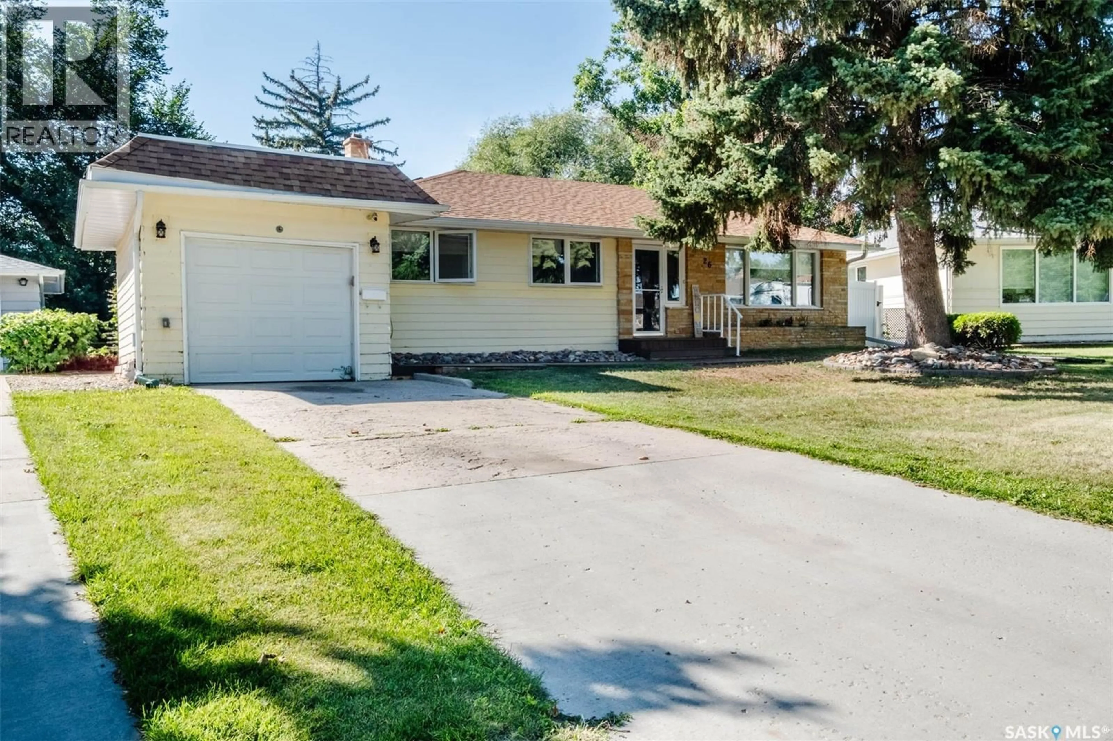 Home with vinyl exterior material, street for 26 LAMONT CRESCENT, Regina Saskatchewan S4S4A4