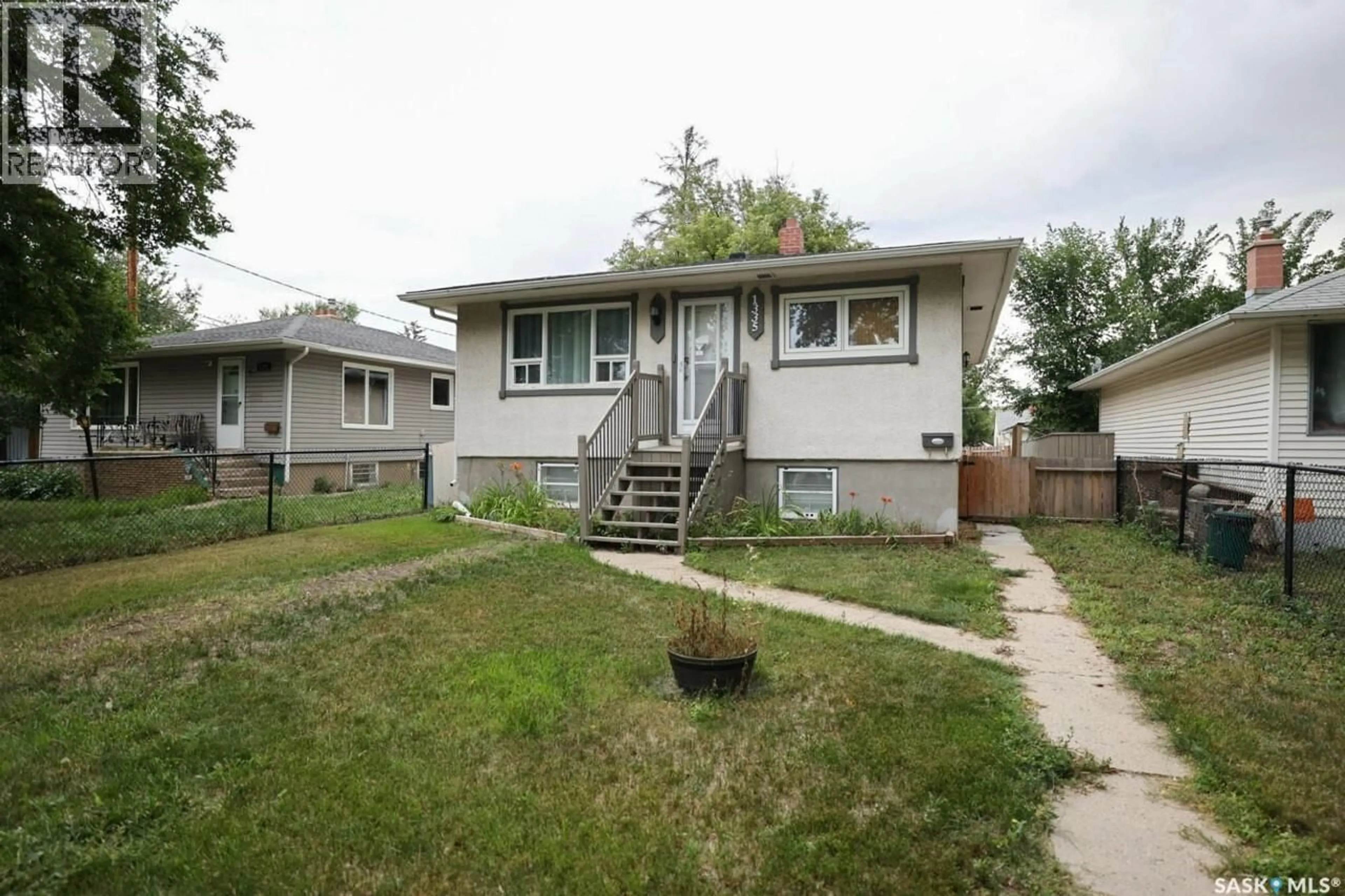 Home with vinyl exterior material, street for 1335 EDWARD STREET, Regina Saskatchewan S4T4M7