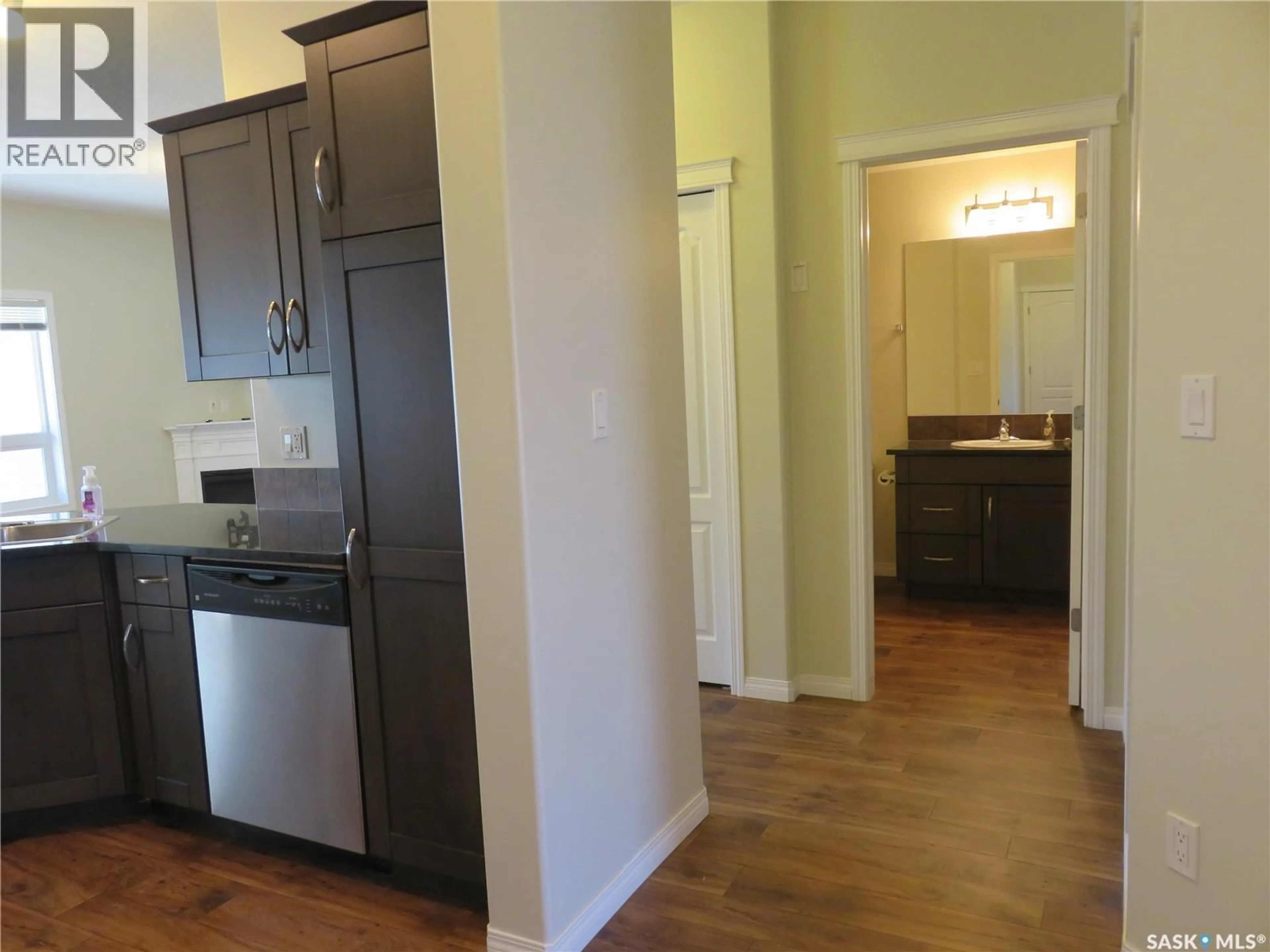 Unknown for 113 - 3810 DEWDNEY AVENUE, Regina Saskatchewan S4Z0A6