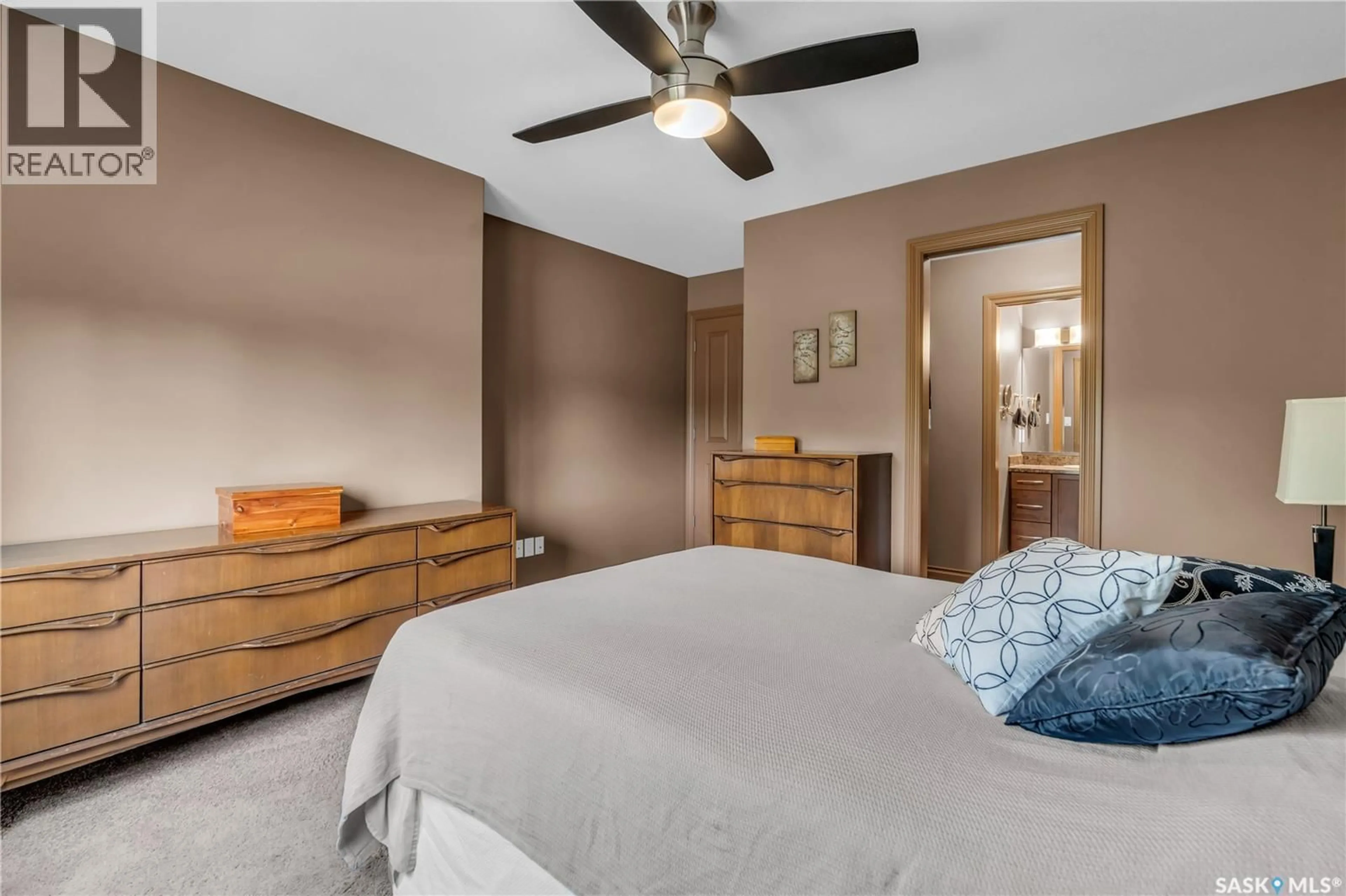 Bedroom with bed, unknown for 4541 2ND AVENUE, Regina Saskatchewan S4T0P7