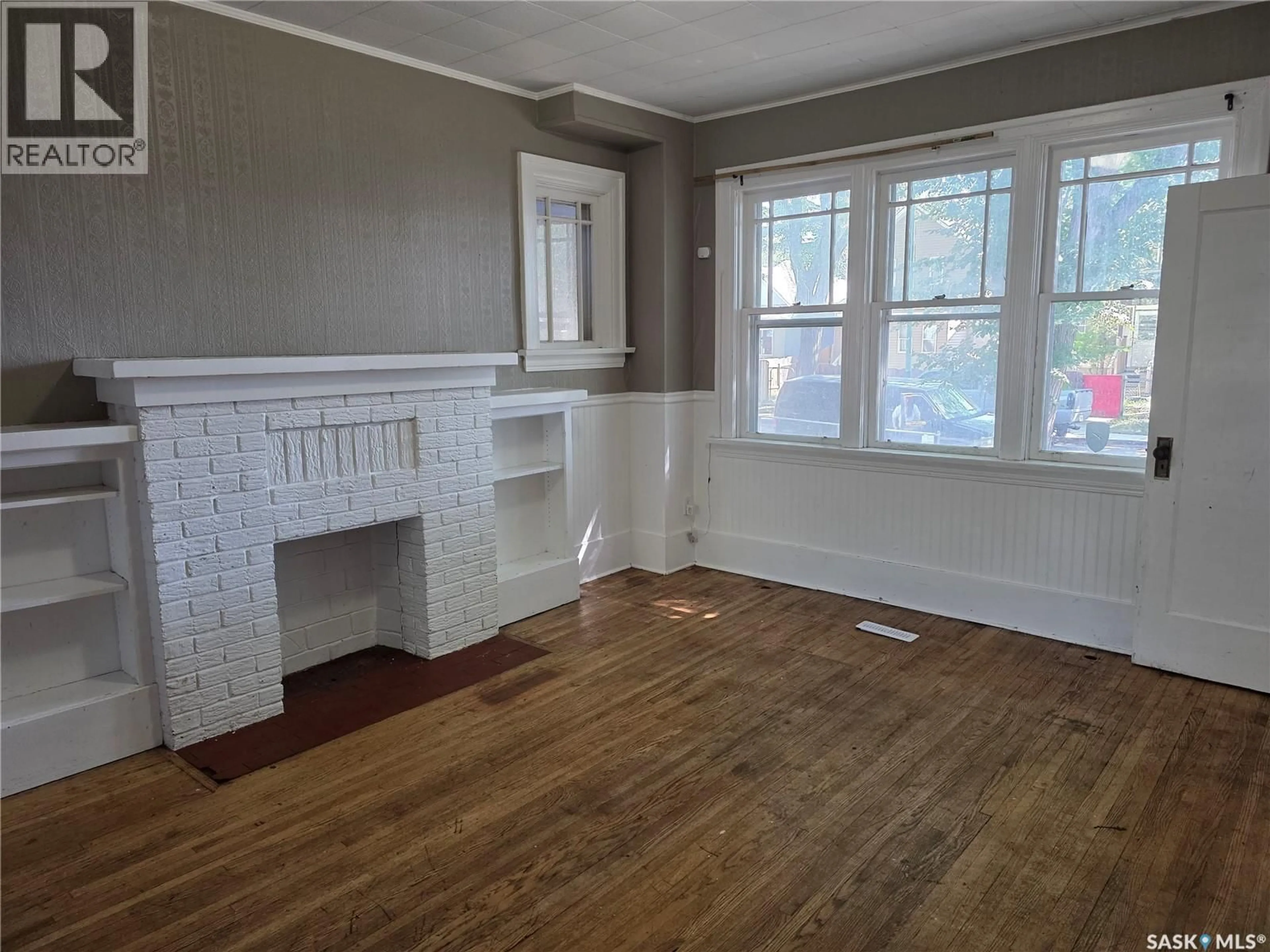 A pic of a room for 1256 RAE STREET, Regina Saskatchewan S4T2C1
