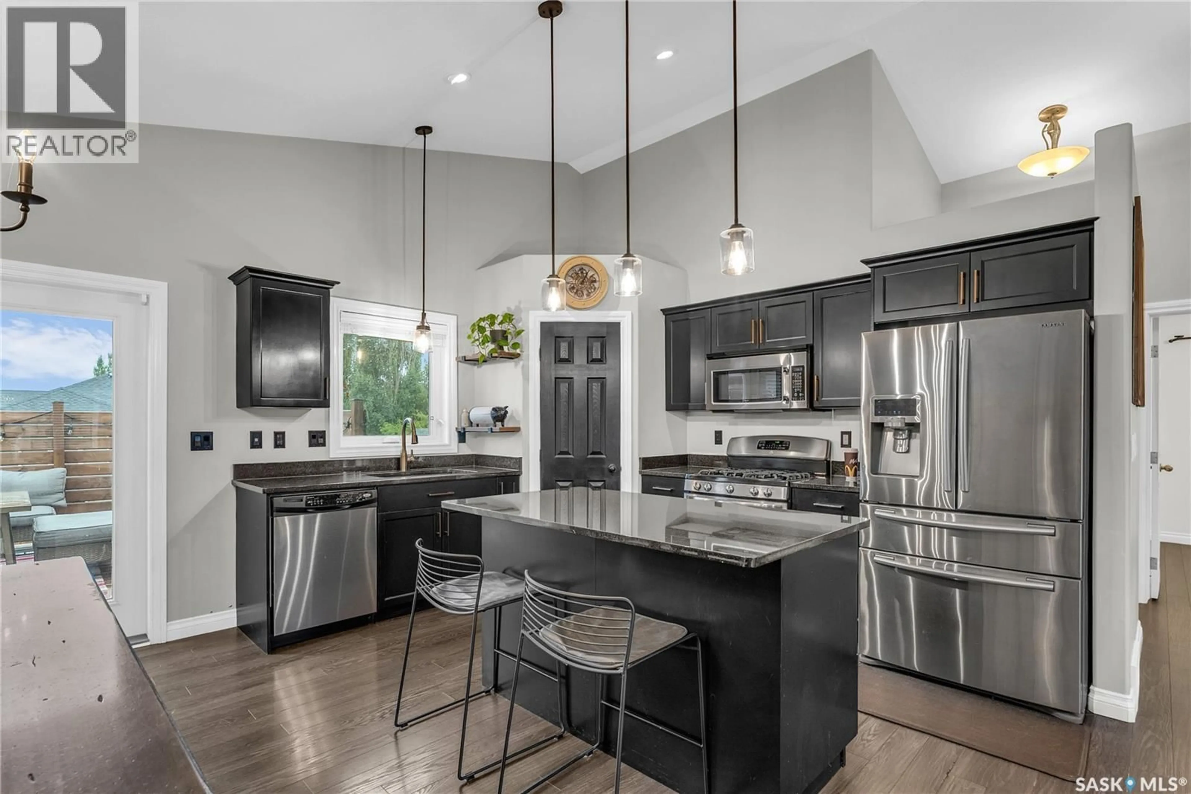 Open concept kitchen, unknown for 785 REMPEL COVE, Saskatoon Saskatchewan S7T0M4
