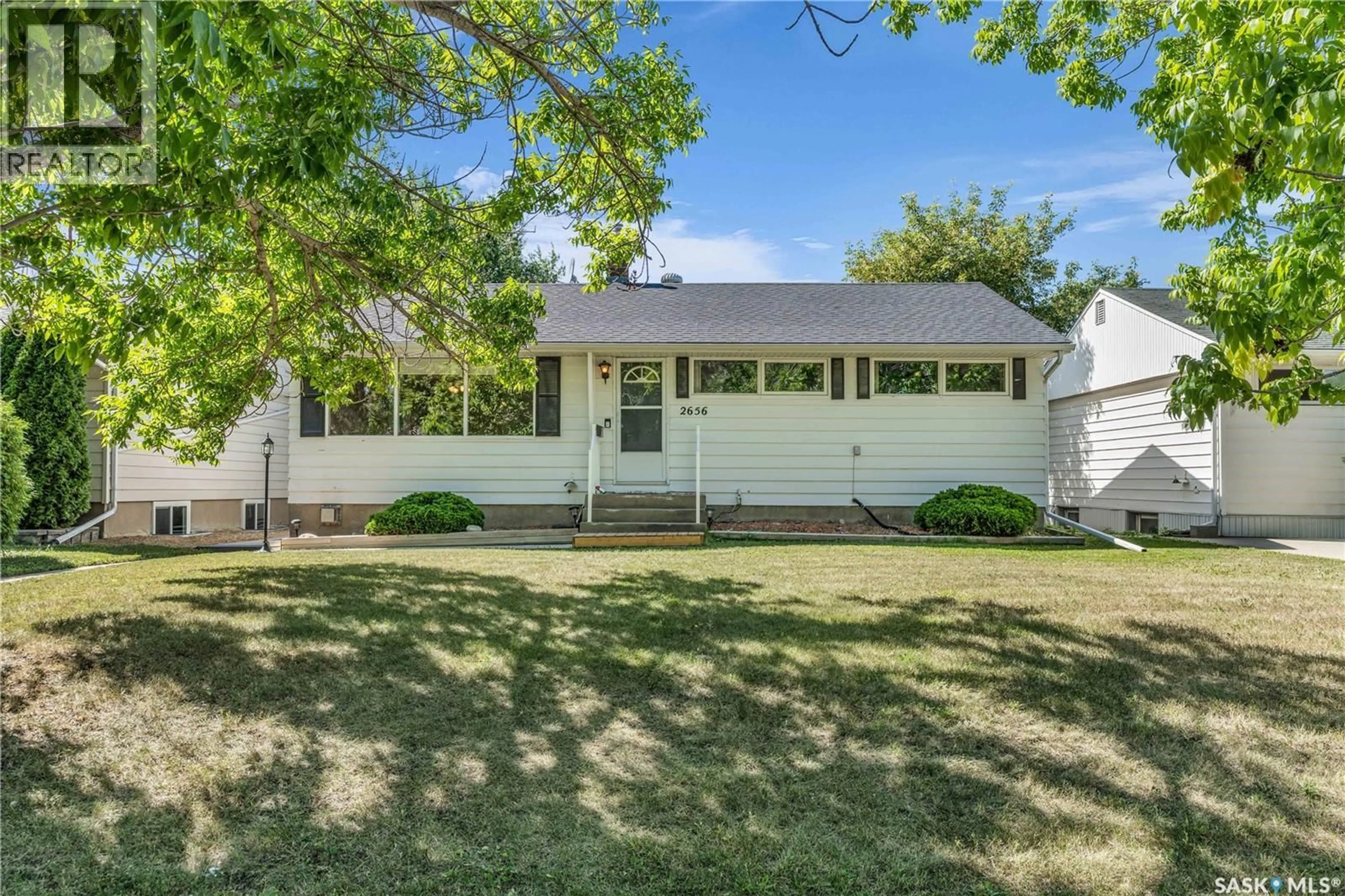 Home with vinyl exterior material, street for 2656 ROTHWELL STREET, Regina Saskatchewan S4N2E1