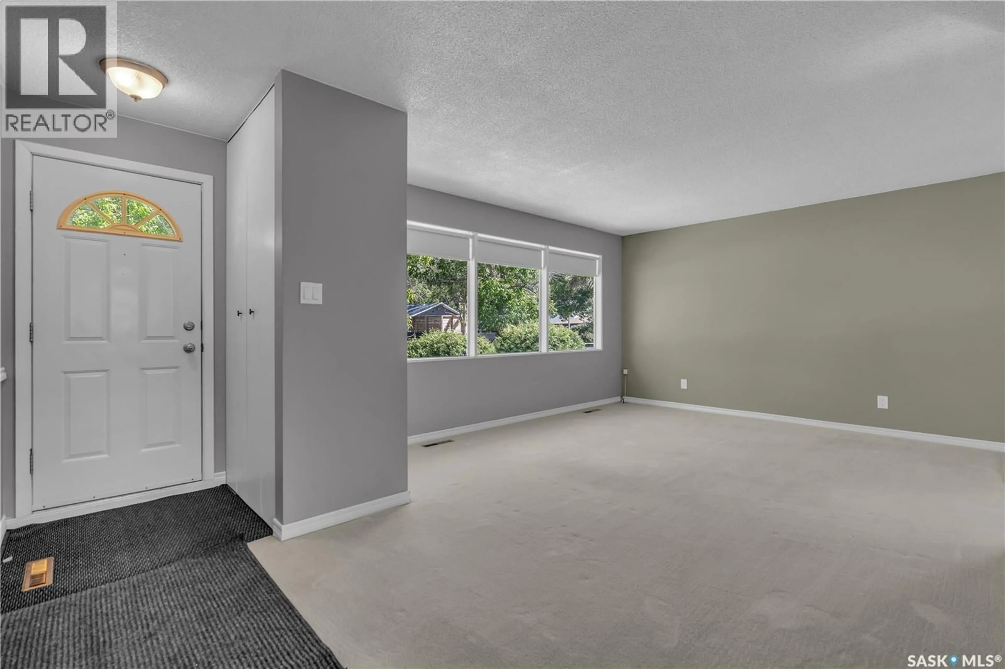 Unknown for 2656 ROTHWELL STREET, Regina Saskatchewan S4N2E1
