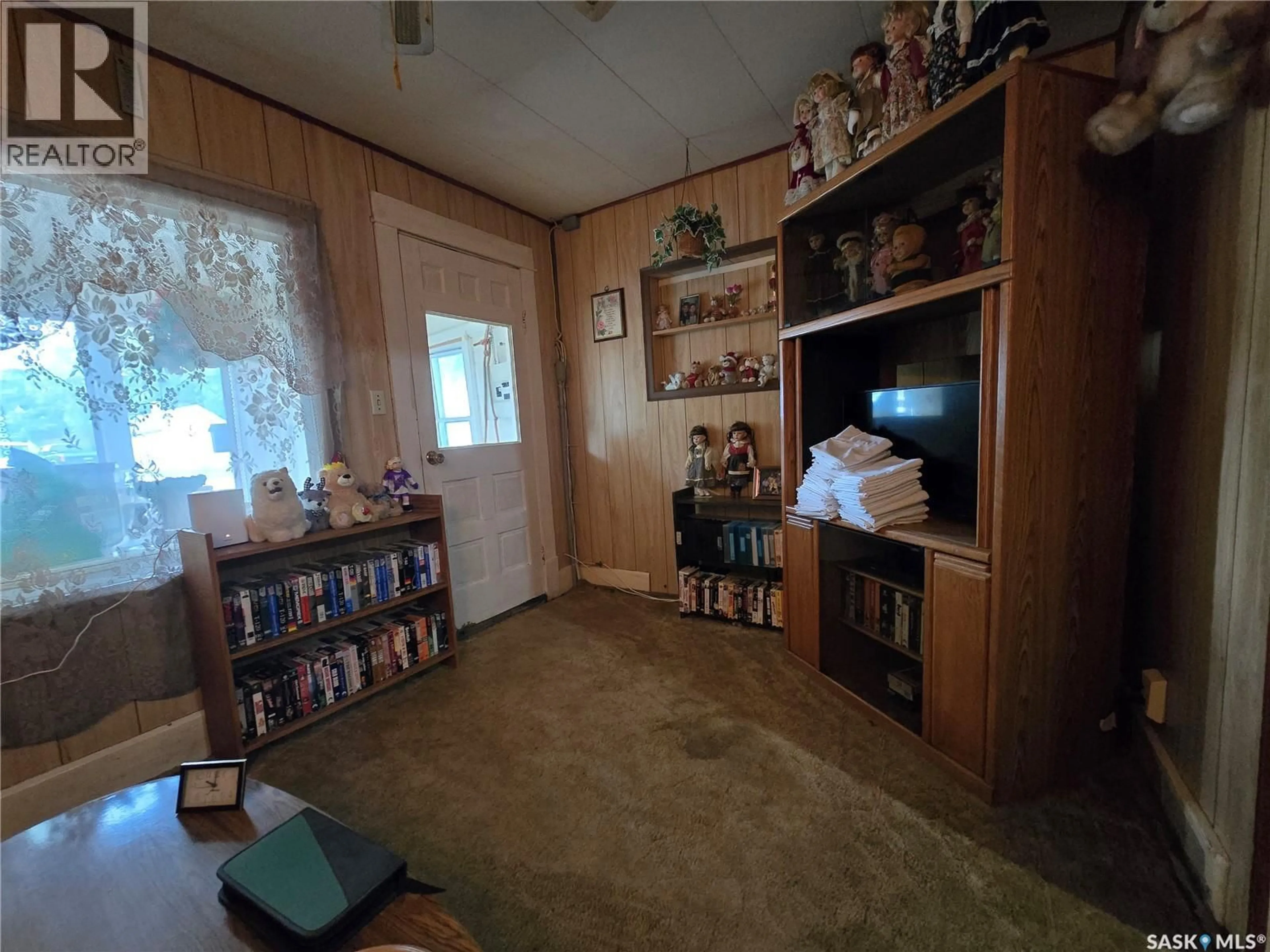 A pic of a room for 415 GOVERNMENT ROAD, Weyburn Saskatchewan S4H0P5