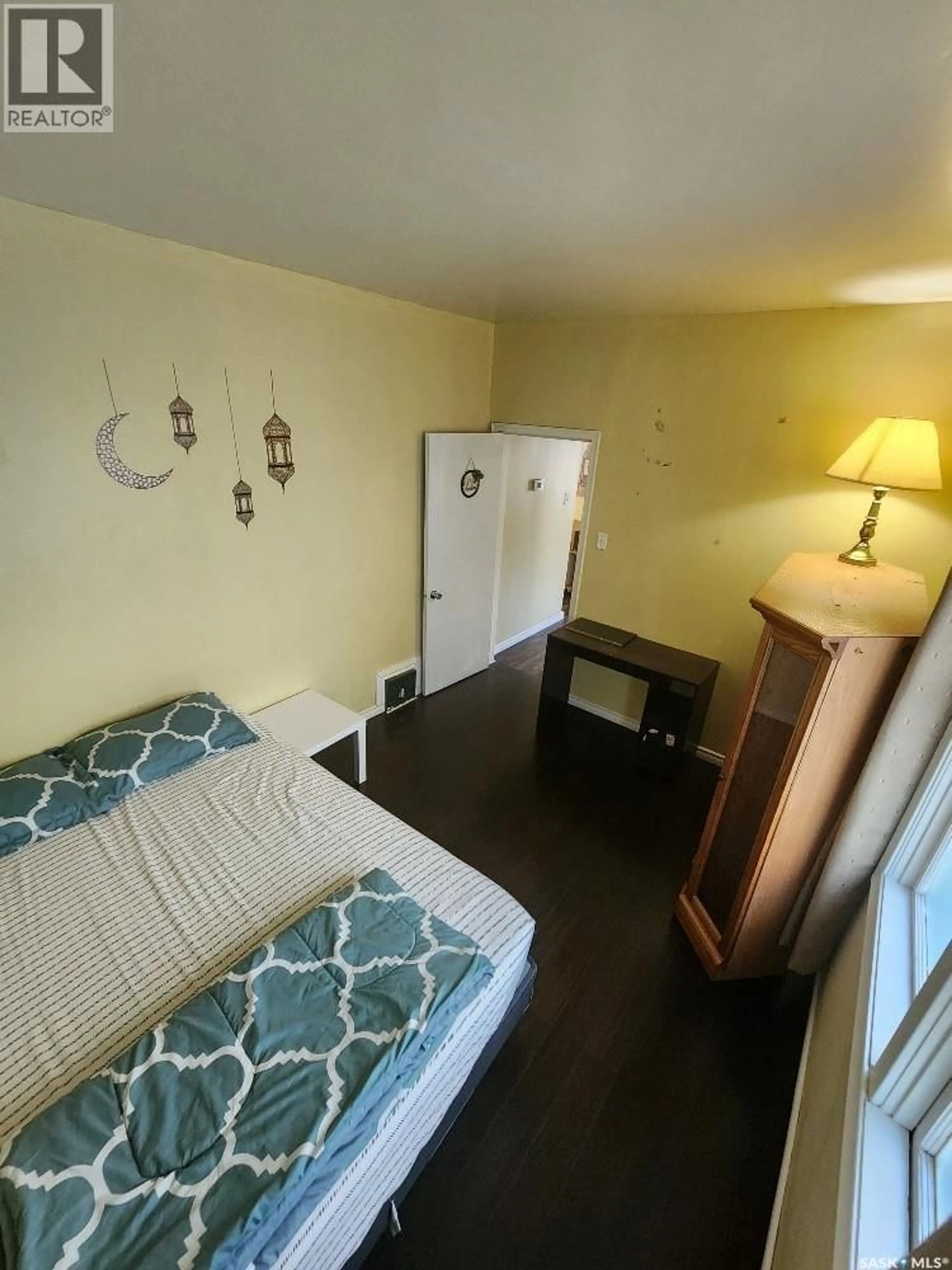 A pic of a room for 3303 DEWDNEY AVENUE, Regina Saskatchewan S4T0Y9