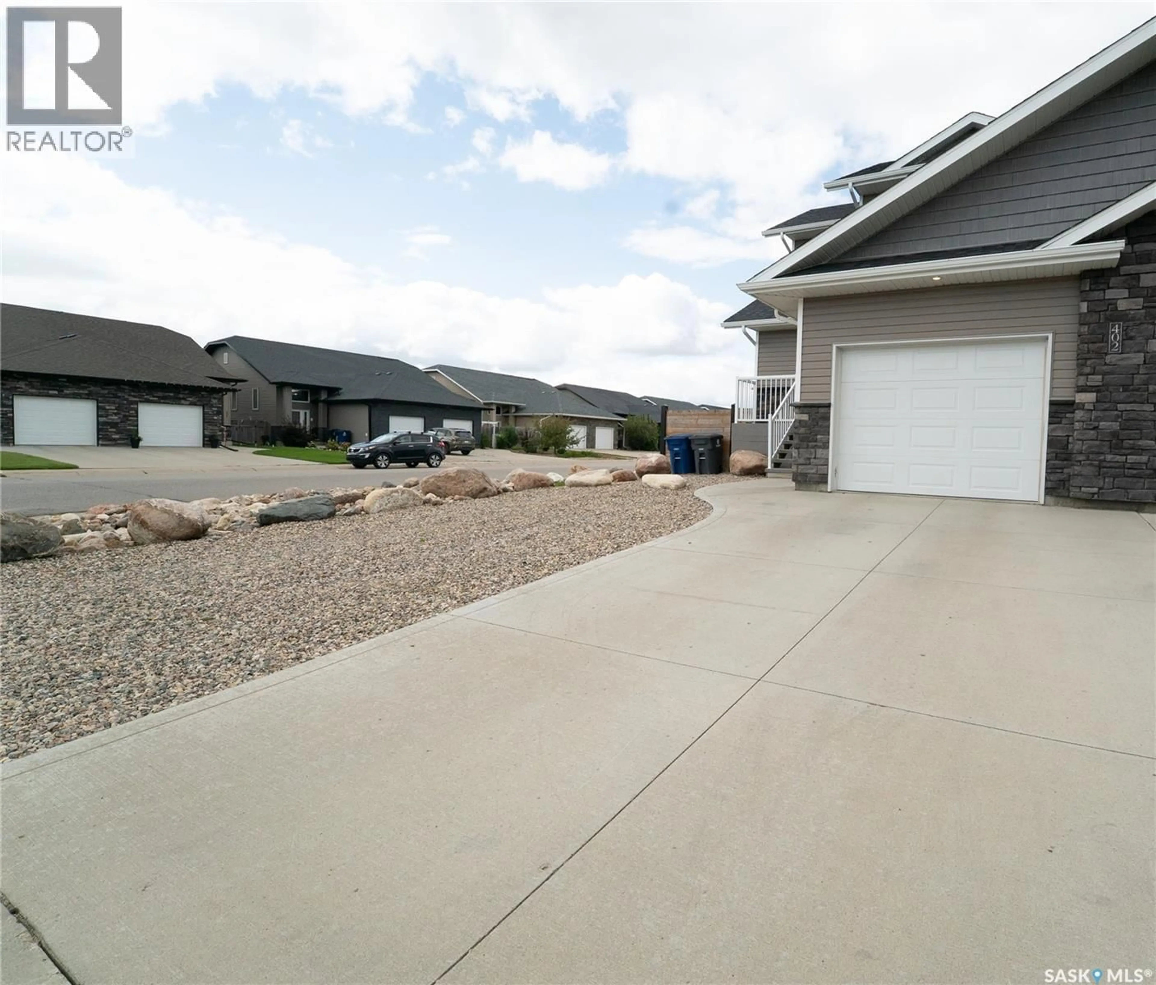 Unknown for 402 SNEAD CRESCENT, Warman Saskatchewan S0K4S1