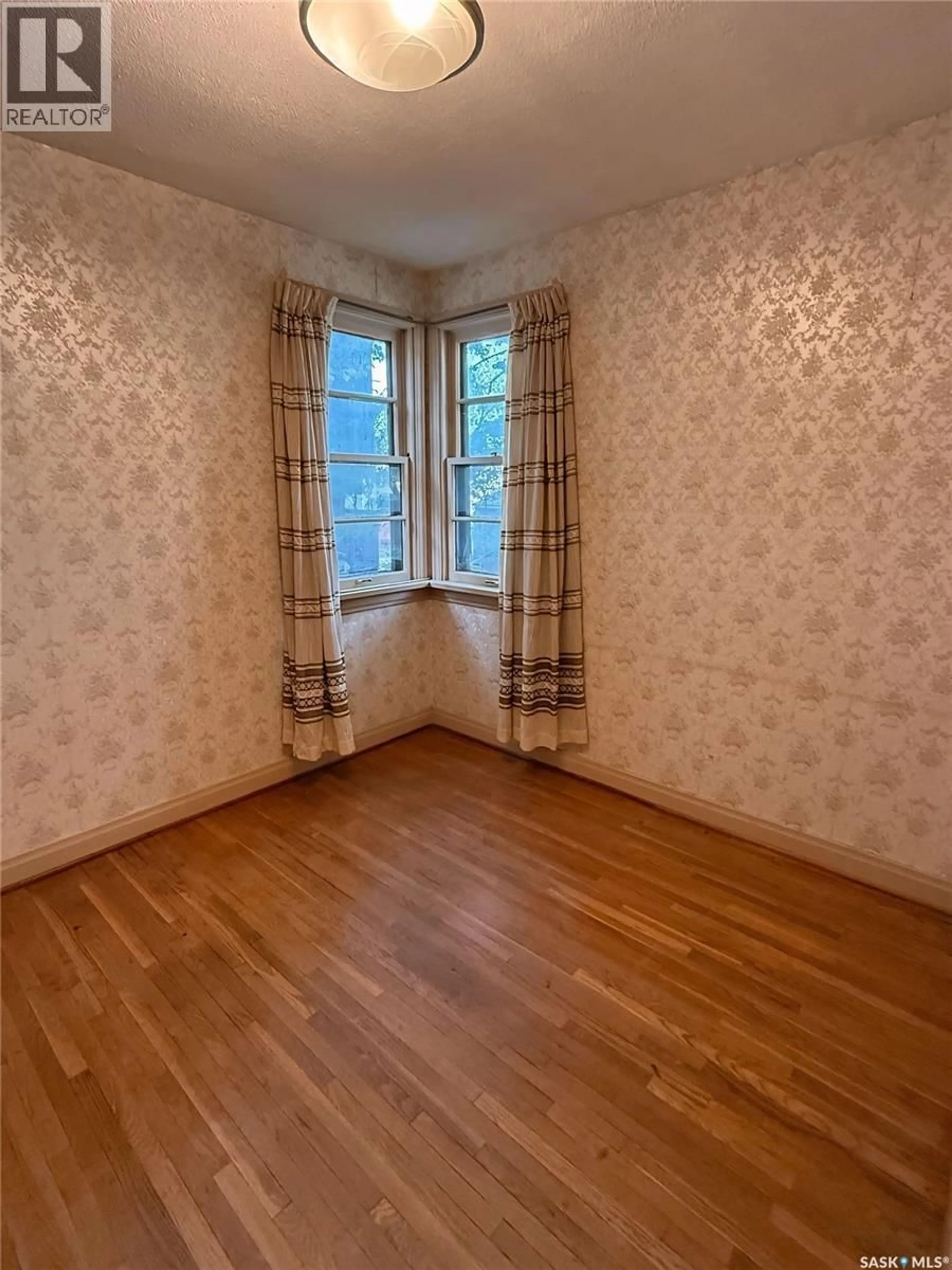 A pic of a room for 1039 MAIN STREET, Saskatoon Saskatchewan S7H0K8