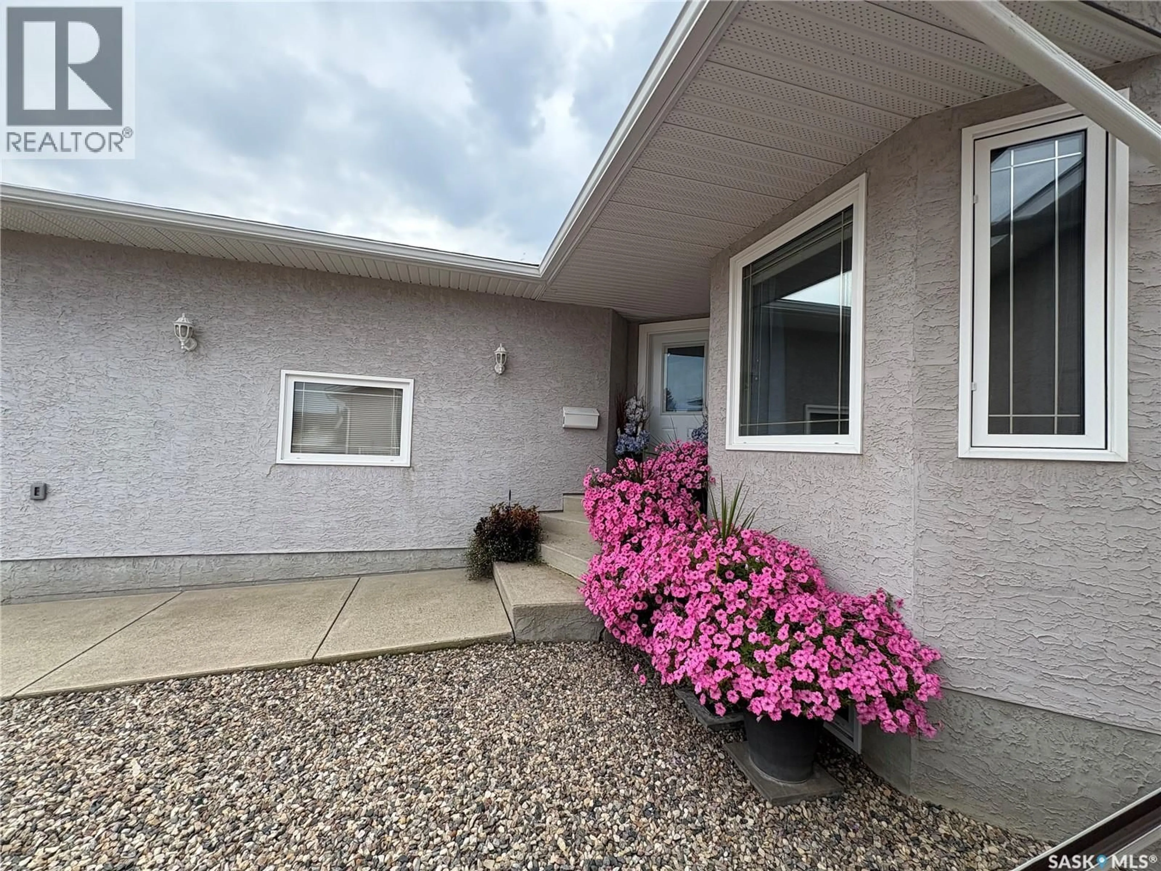 Unknown for B - 50 RUSSELL DRIVE, Yorkton Saskatchewan S3N3W2
