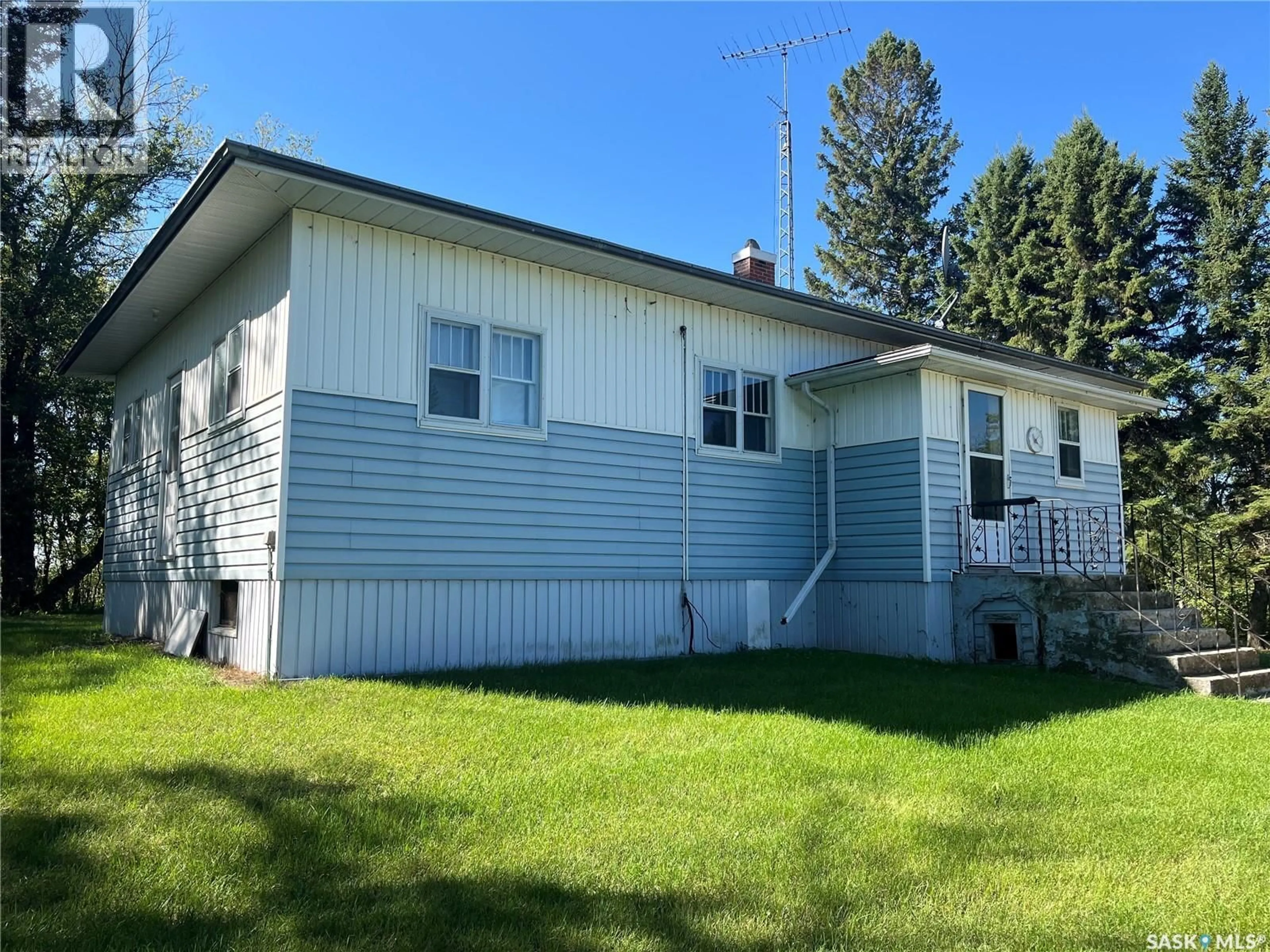 Home with vinyl exterior material, unknown for NORA ACREAGE, Ponass Lake Rm No. 367 Saskatchewan S0A1E0