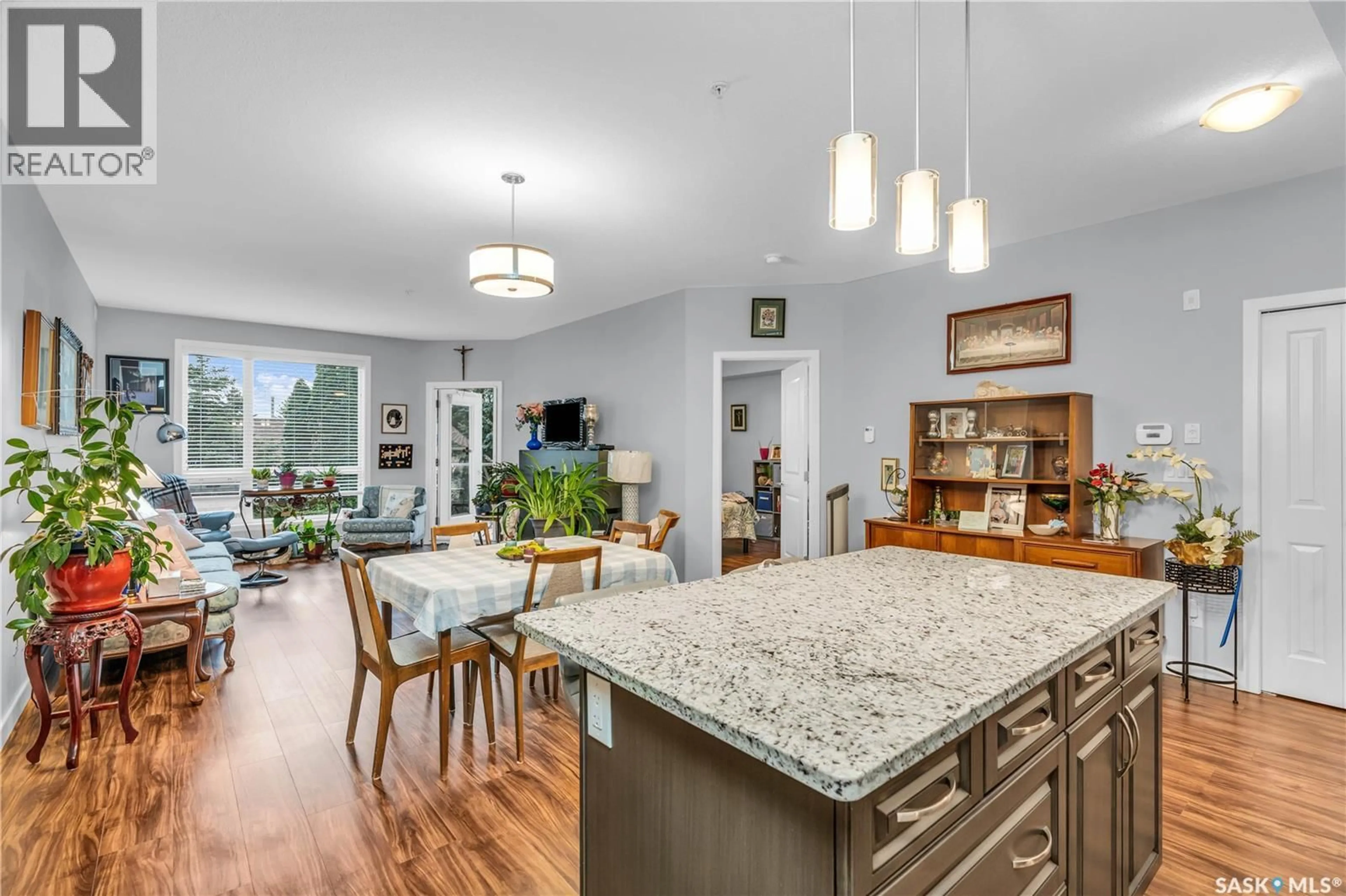 Open concept kitchen, unknown for 208 - 1025 MOSS AVENUE, Saskatoon Saskatchewan S7H4C7