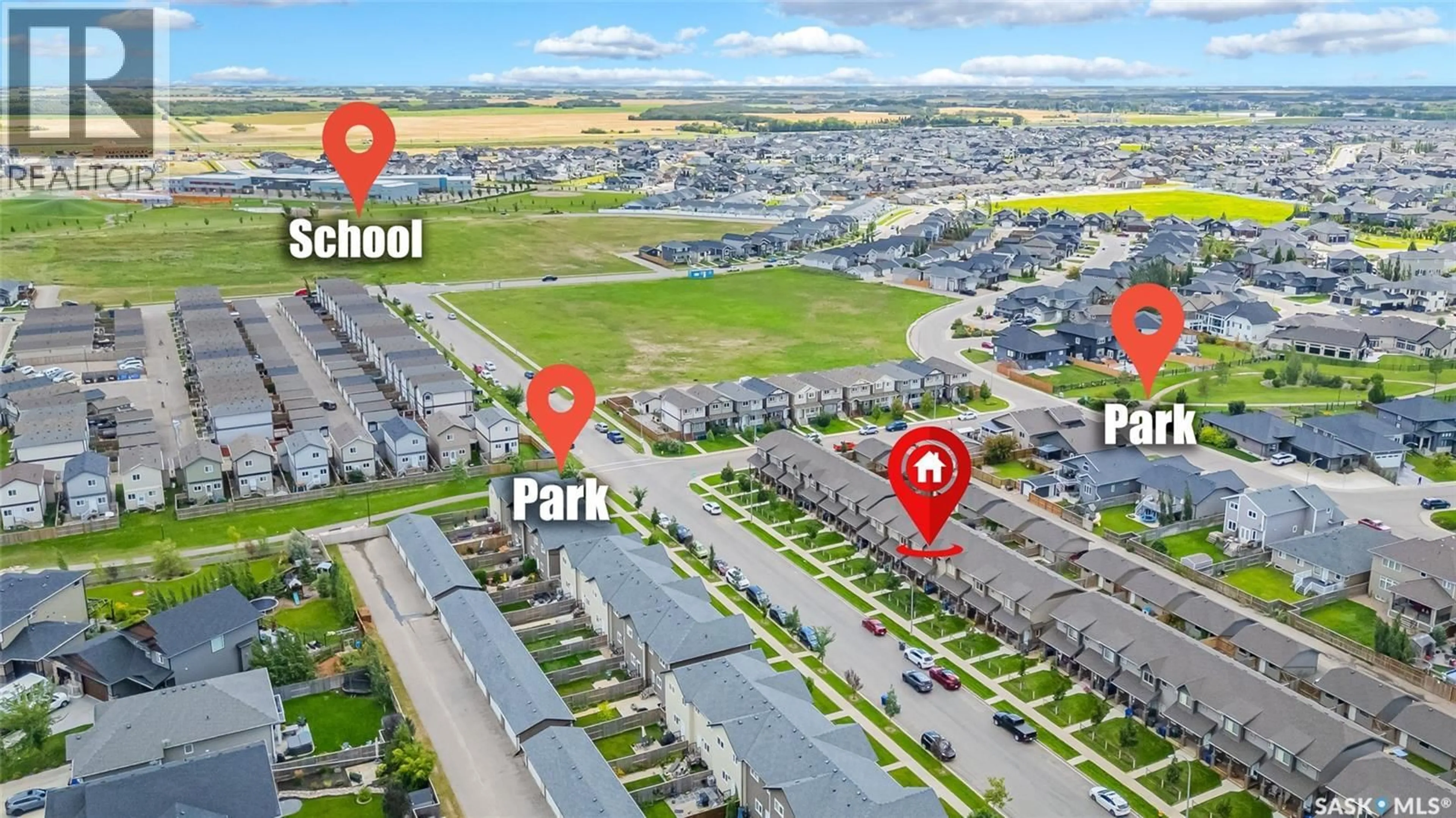 A pic from outside/outdoor area/front of a property/back of a property/a pic from drone, street for N - 156 ROSEWOOD GATE, Saskatoon Saskatchewan S7V0K9