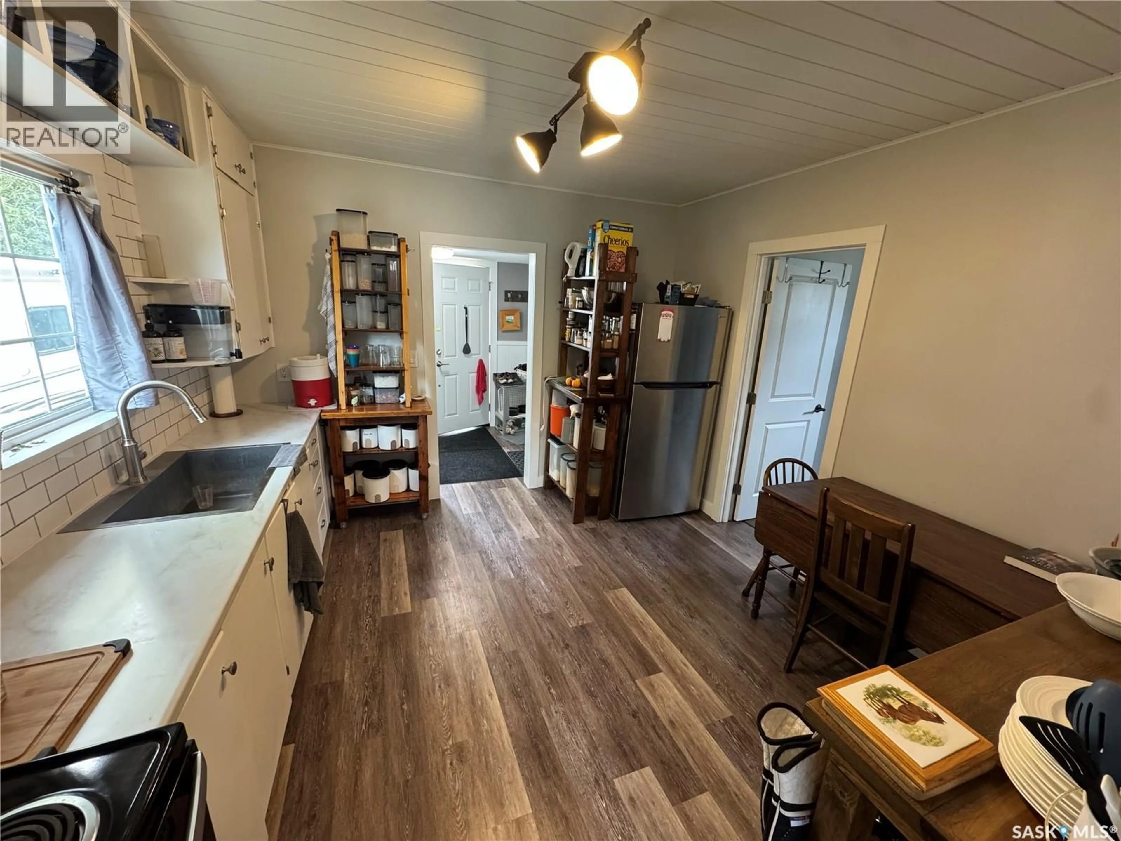 A pic of a room for 505 1ST AVENUE, Odessa Saskatchewan S0G3S0