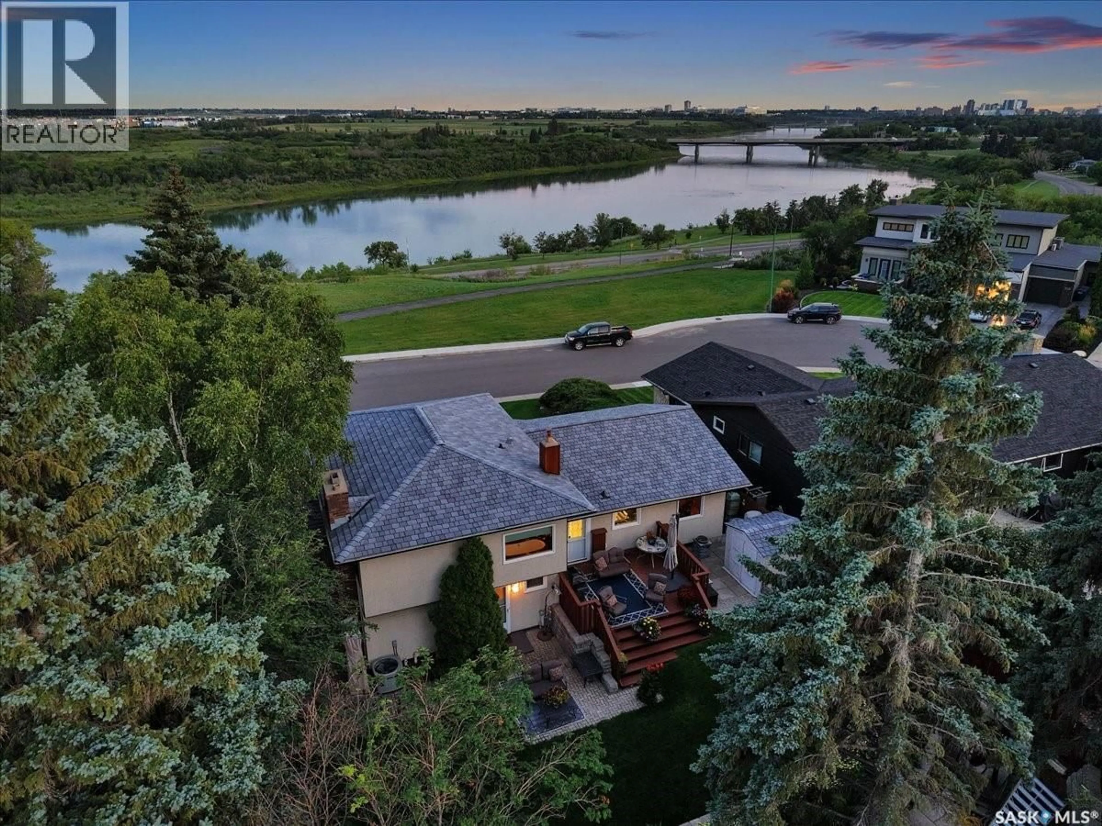 A pic from outside/outdoor area/front of a property/back of a property/a pic from drone, water/lake/river/ocean view for 30 CAPILANO DRIVE, Saskatoon Saskatchewan S7K4A5