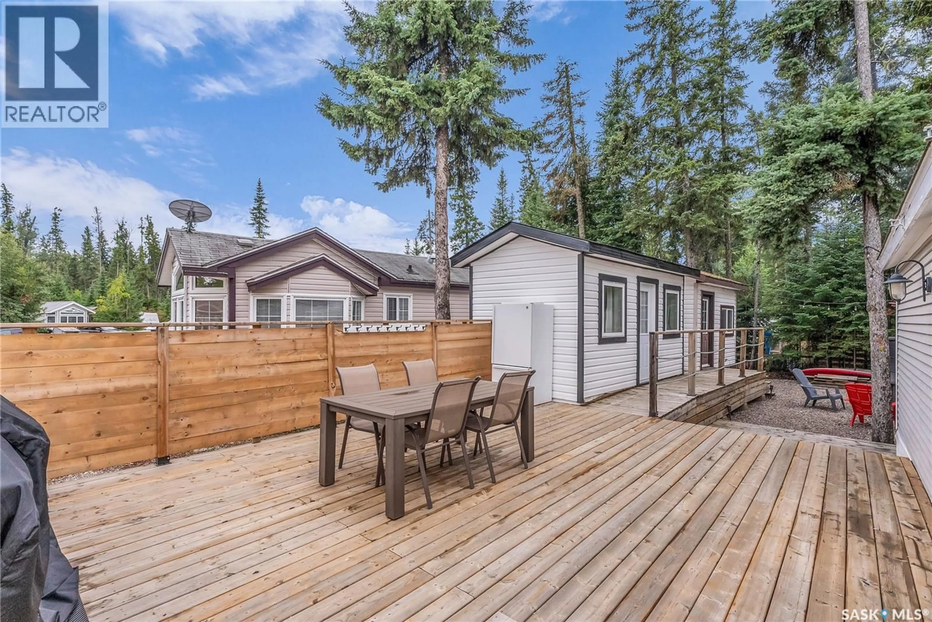 Patio, unknown for 43 NOBLES POINT, Candle Lake Saskatchewan S0J3E0