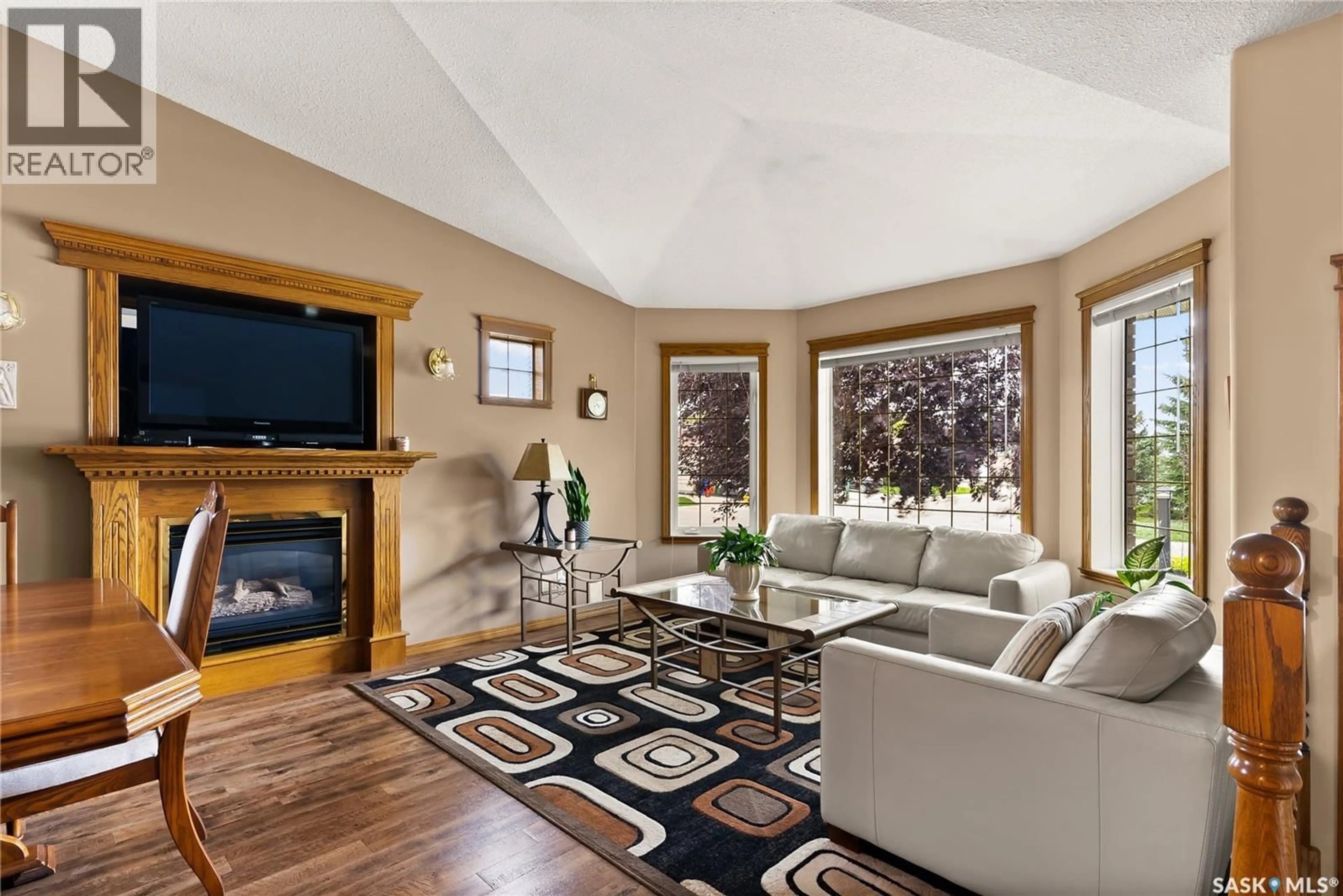 Living room with furniture, unknown for 8504 THURSTON CRESCENT, Regina Saskatchewan S4Y1A2