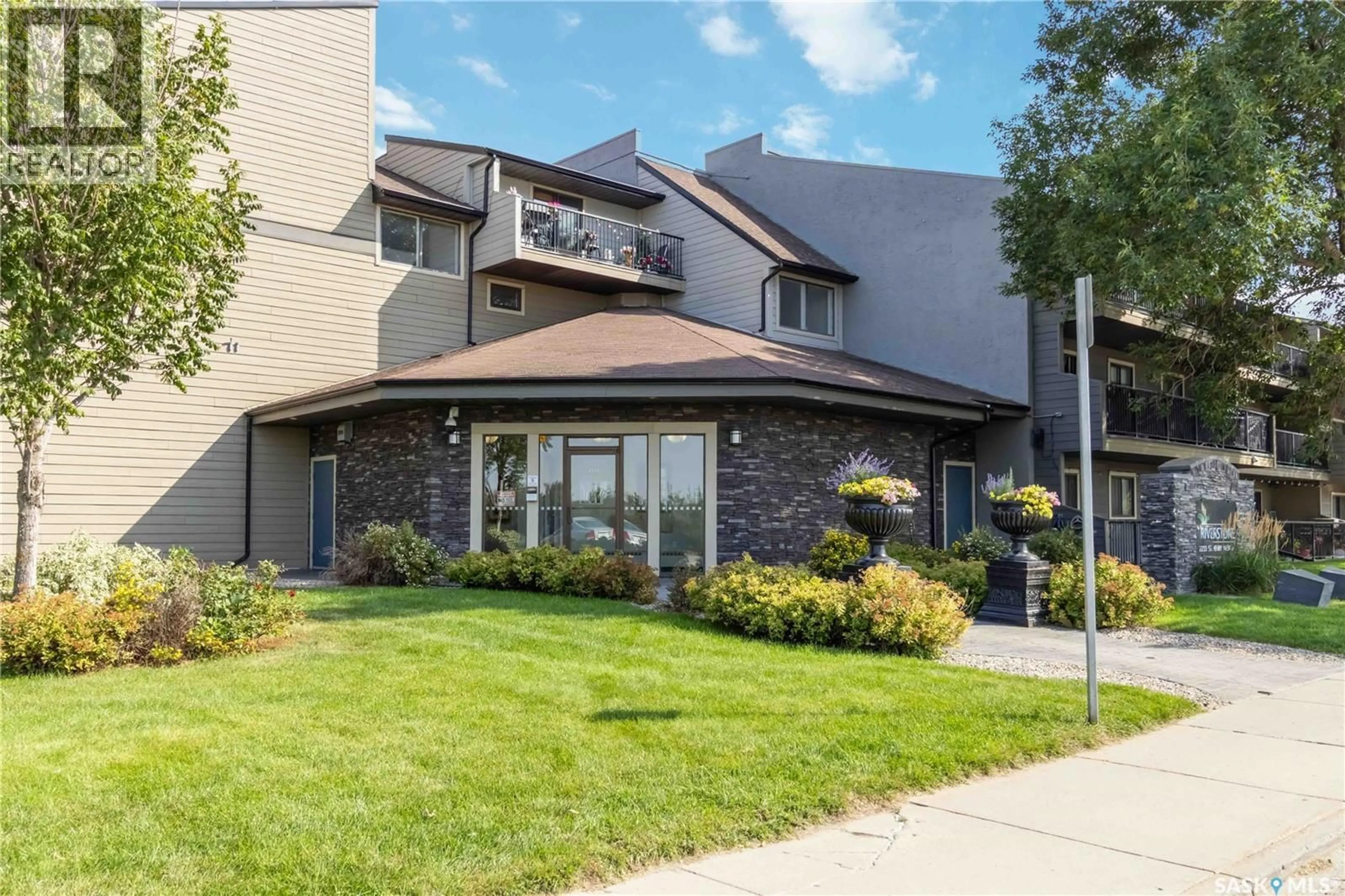 Unknown for 2233 - 312 ST HENRY AVENUE, Saskatoon Saskatchewan S7K5M6