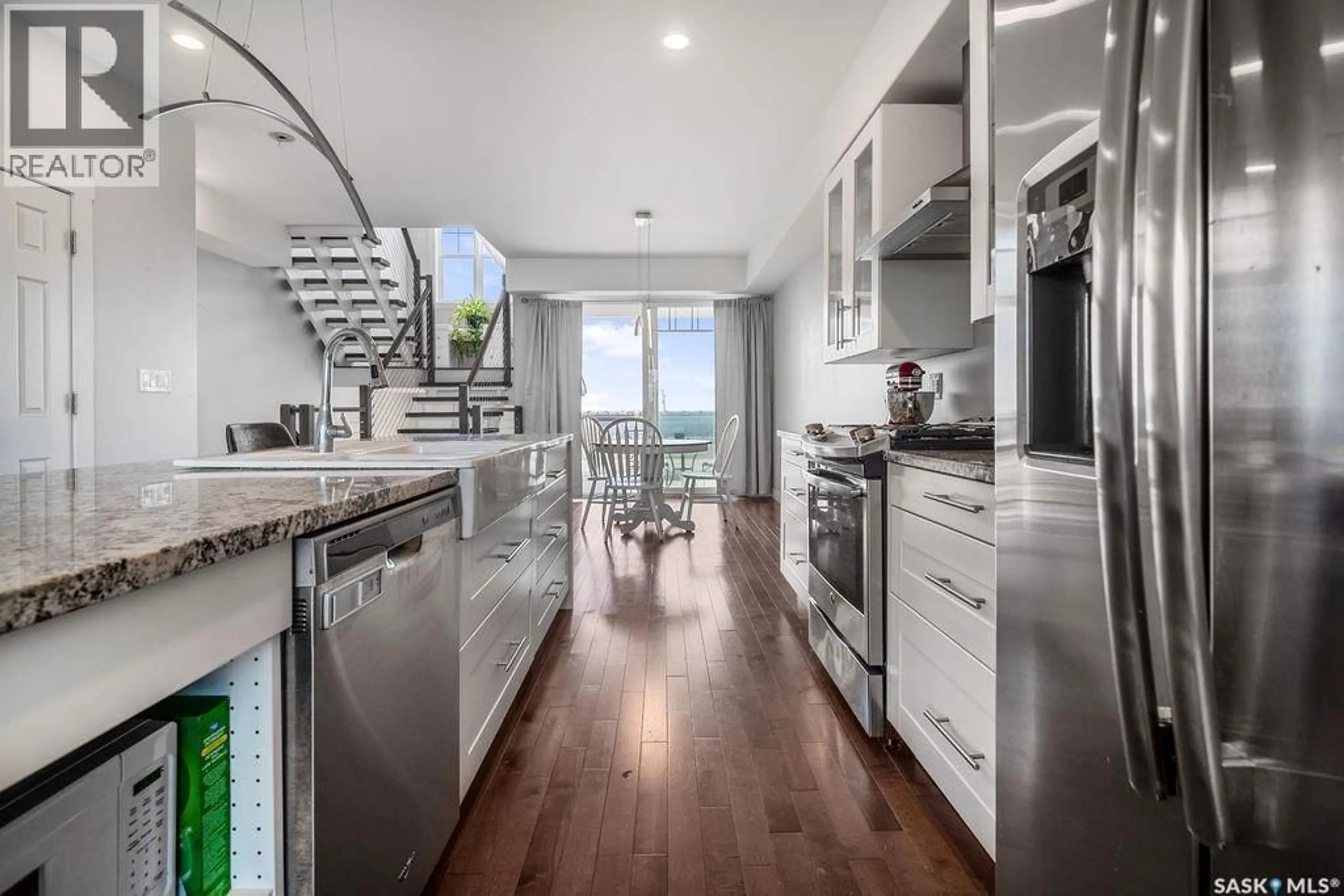 Contemporary kitchen, unknown for 709 RAILWAY AVENUE, Wilcox Saskatchewan S0G5E0