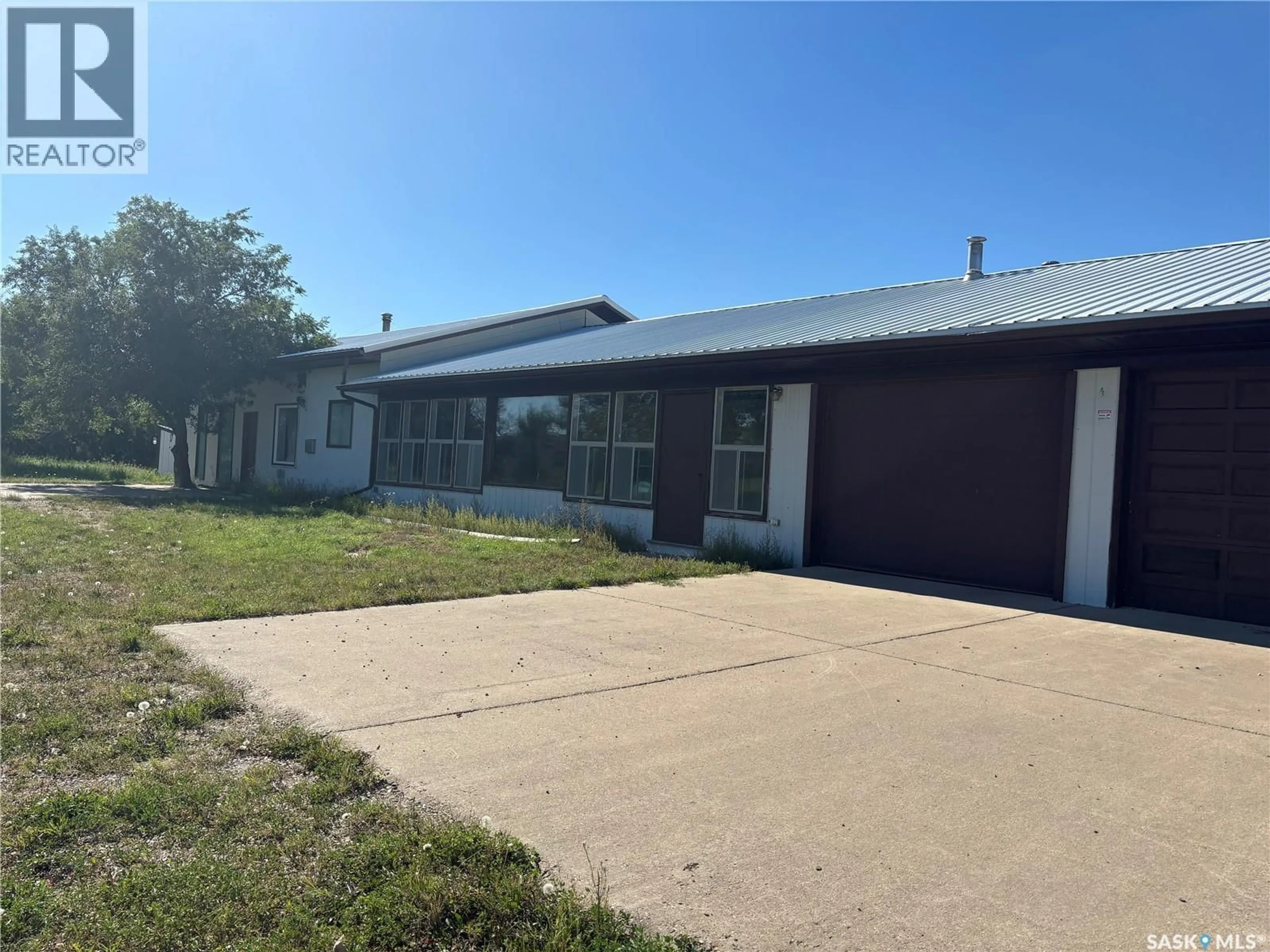 A pic from outside/outdoor area/front of a property/back of a property/a pic from drone, street for BARABE ACREAGE, Swift Current Saskatchewan S9H4X6
