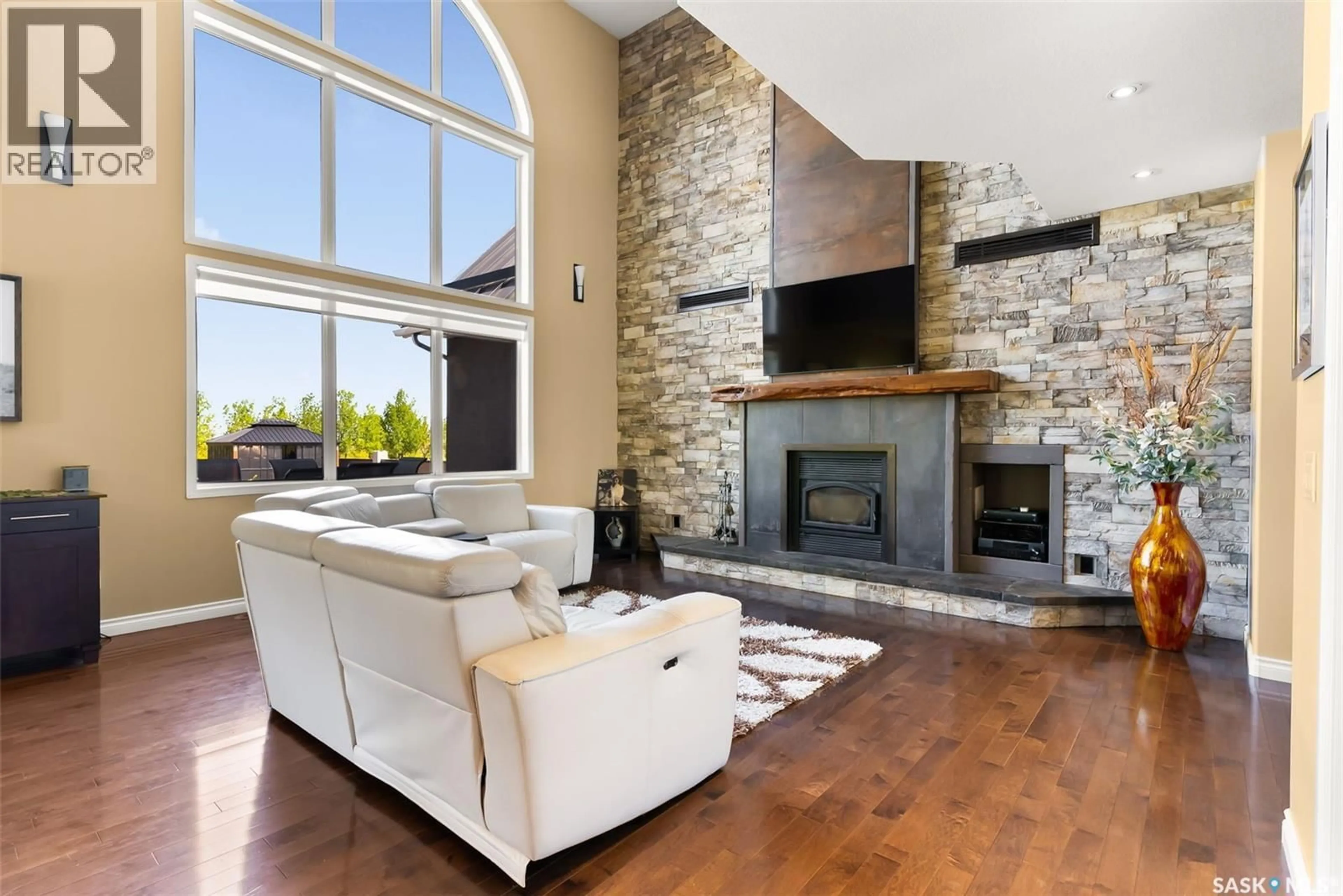 Living room with furniture, unknown for FICHTER ACREAGE, Estevan Rm No. 5 Saskatchewan S4A2A6