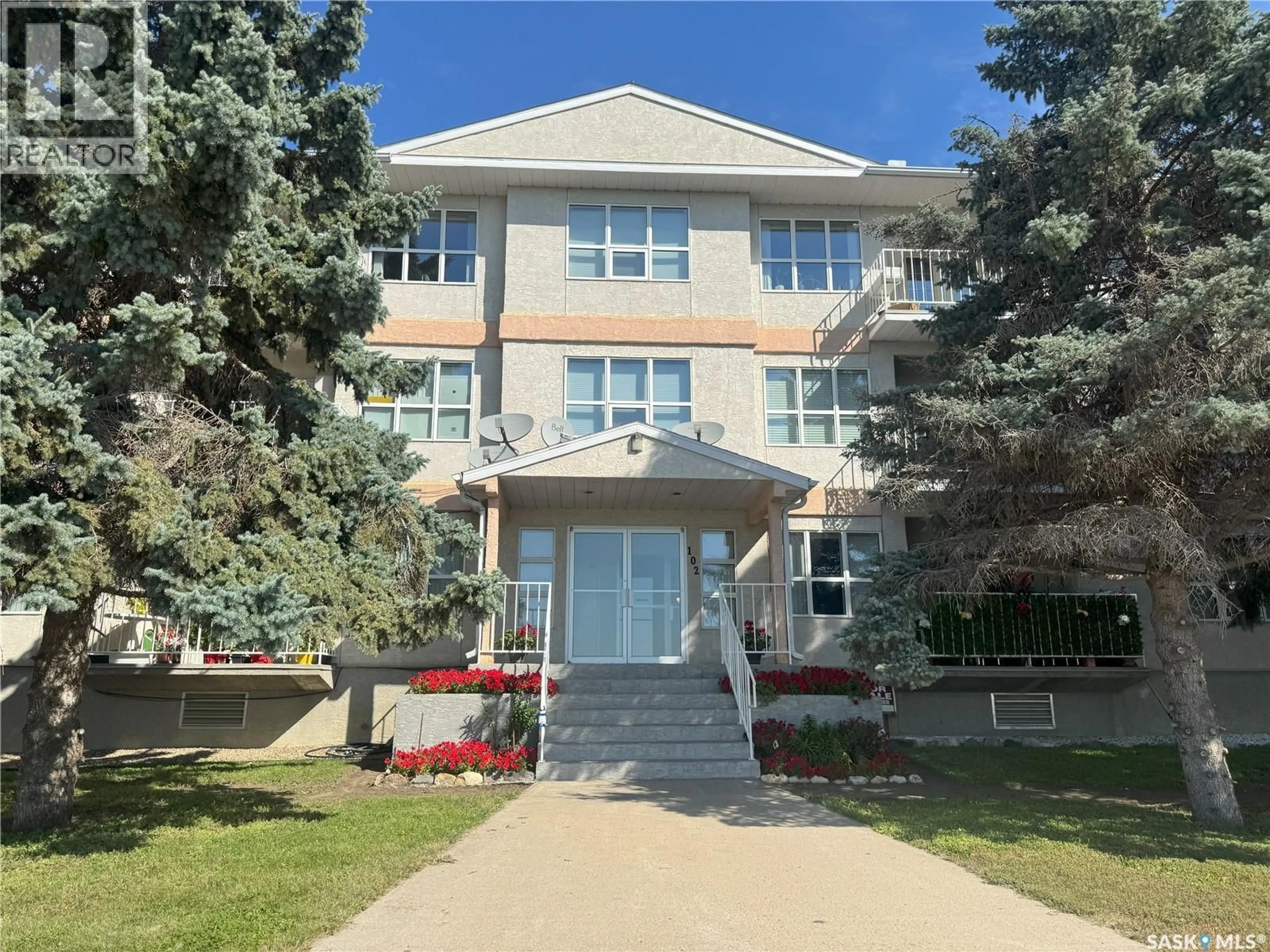 Unknown for 102 - 103 1ST AVENUE, Caronport Saskatchewan S0H0S0