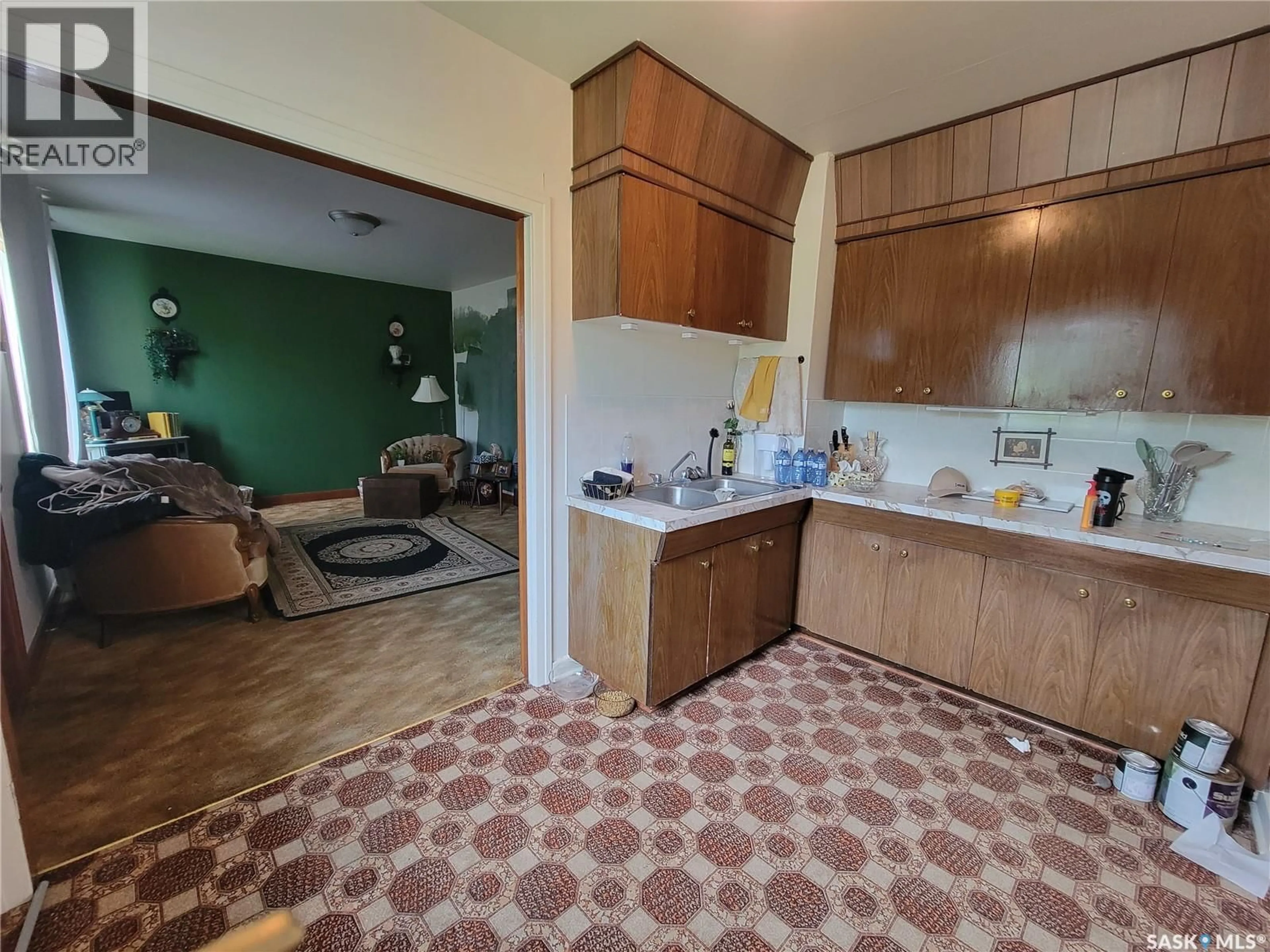 A pic of a room for 204 PRINCESS AVENUE, Hafford Saskatchewan S0J1A0