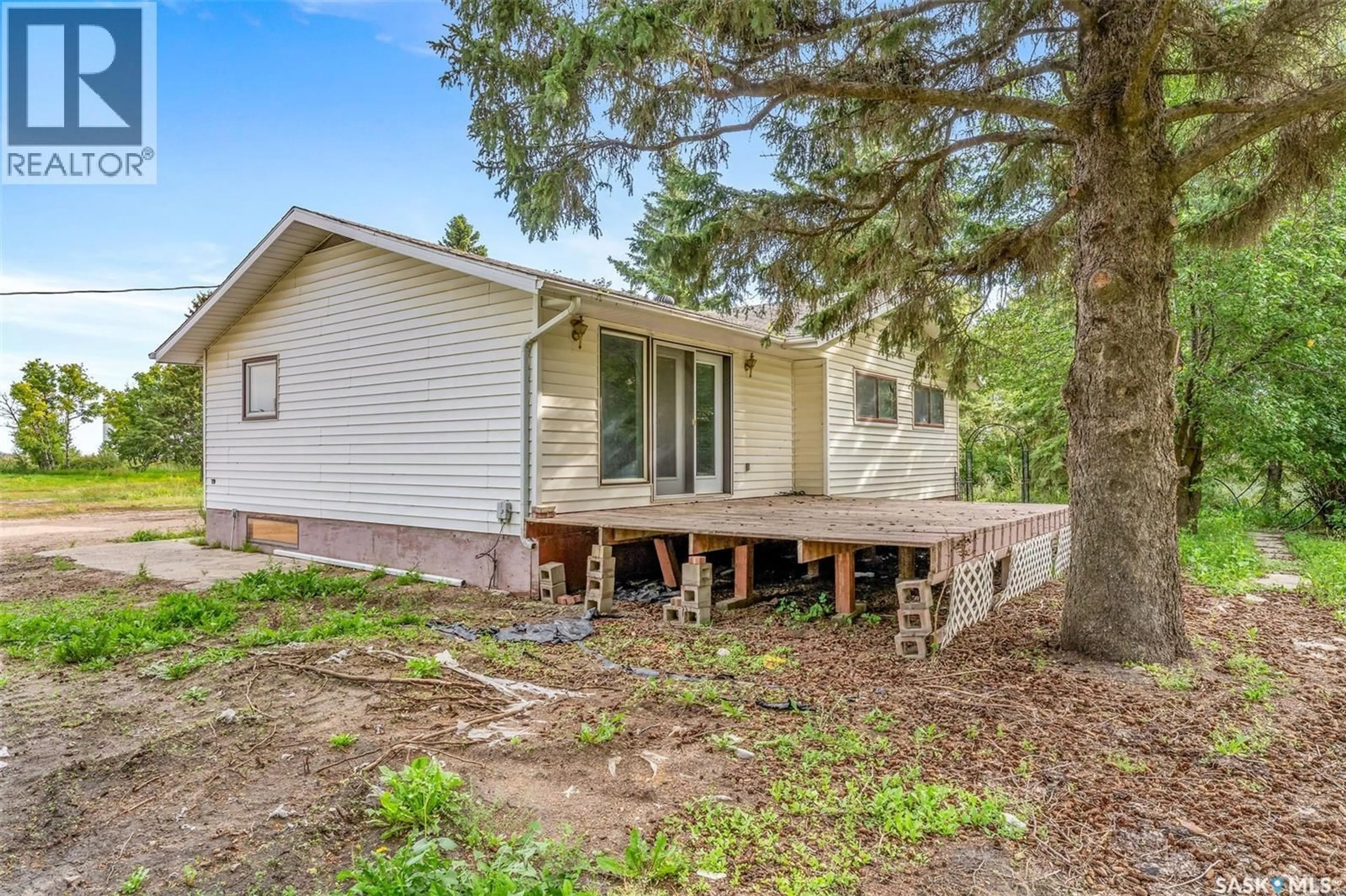 Home with vinyl exterior material, unknown for RM OF SPALDING ACREAGE, Spalding Rm No. 368 Saskatchewan S0K4C0