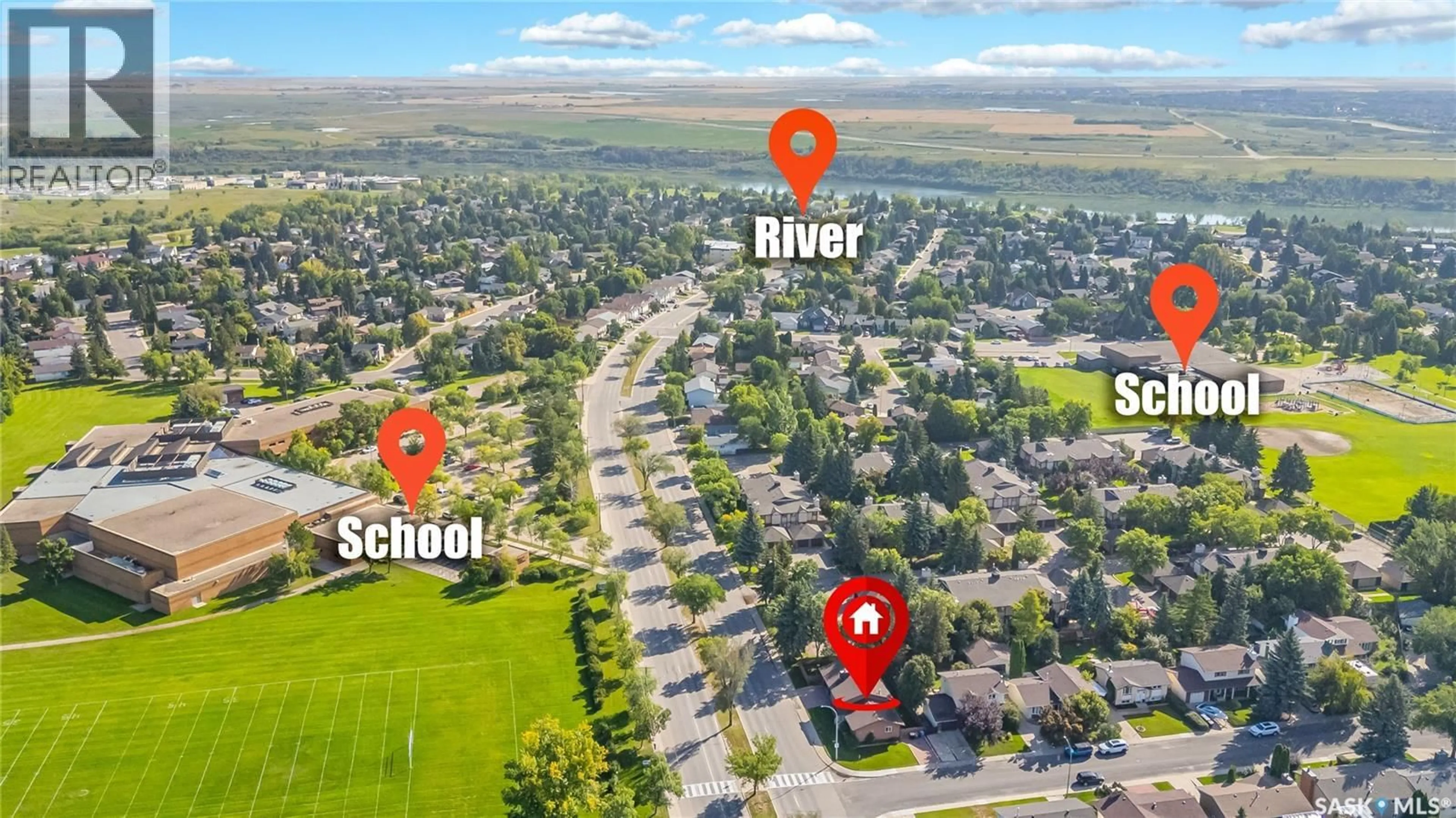 A pic from outside/outdoor area/front of a property/back of a property/a pic from drone, street for 167 CYPRESS COURT, Saskatoon Saskatchewan S7K5C3