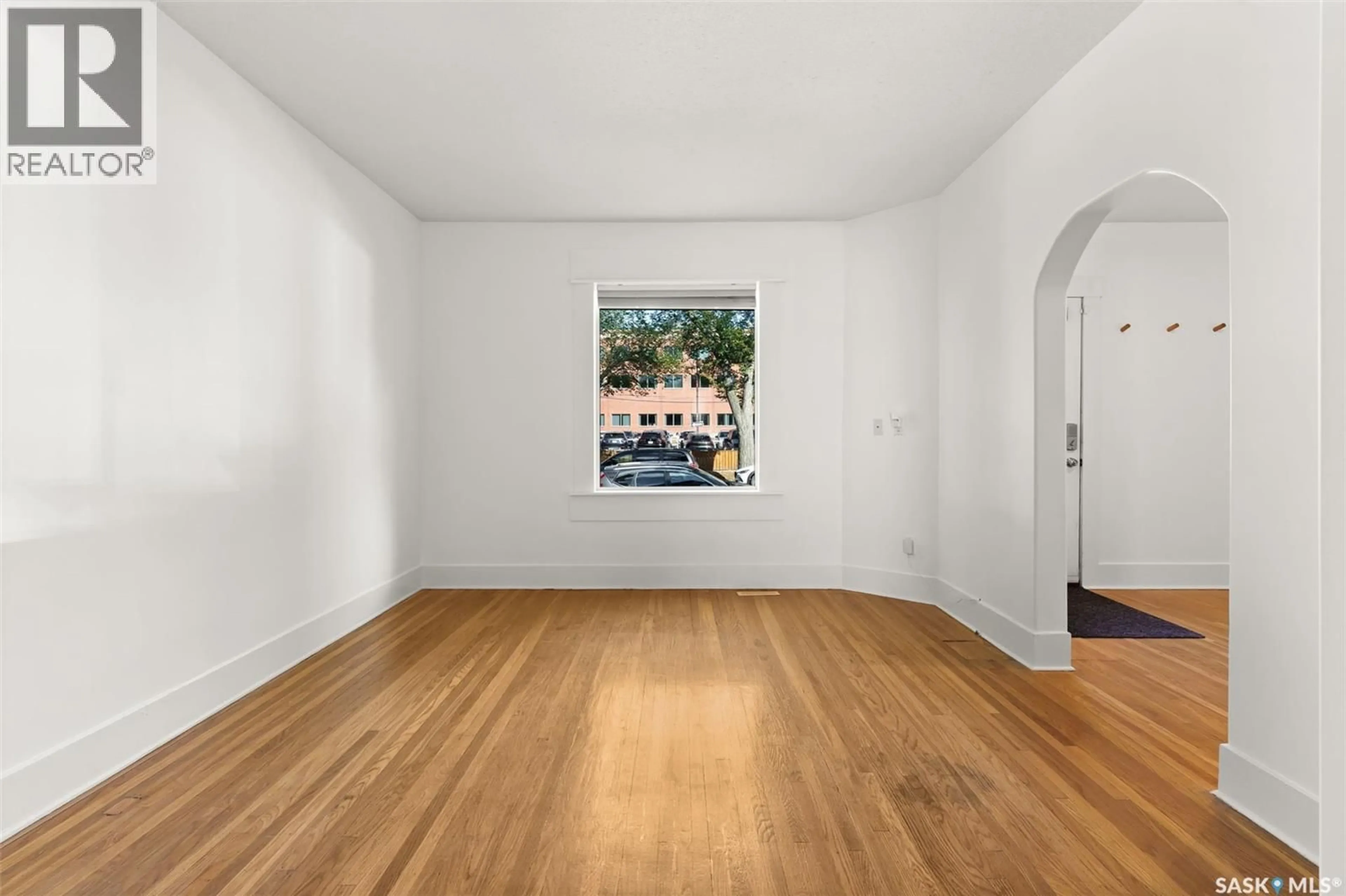 A pic of a room for 2250 HALIFAX STREET, Regina Saskatchewan S4P1V2