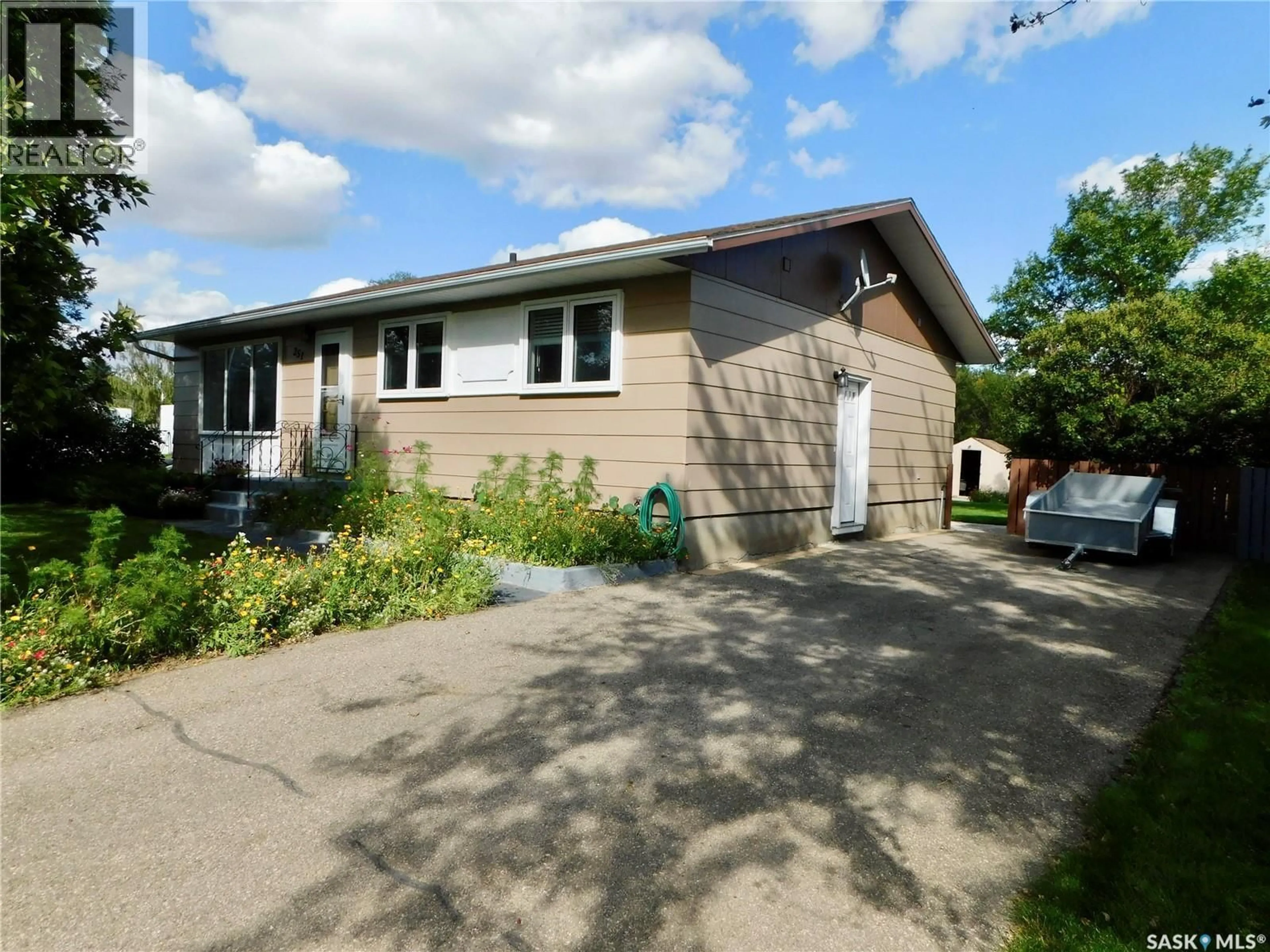 Unknown for 251 WESTVIEW DRIVE, Coronach Saskatchewan S0H0Z0