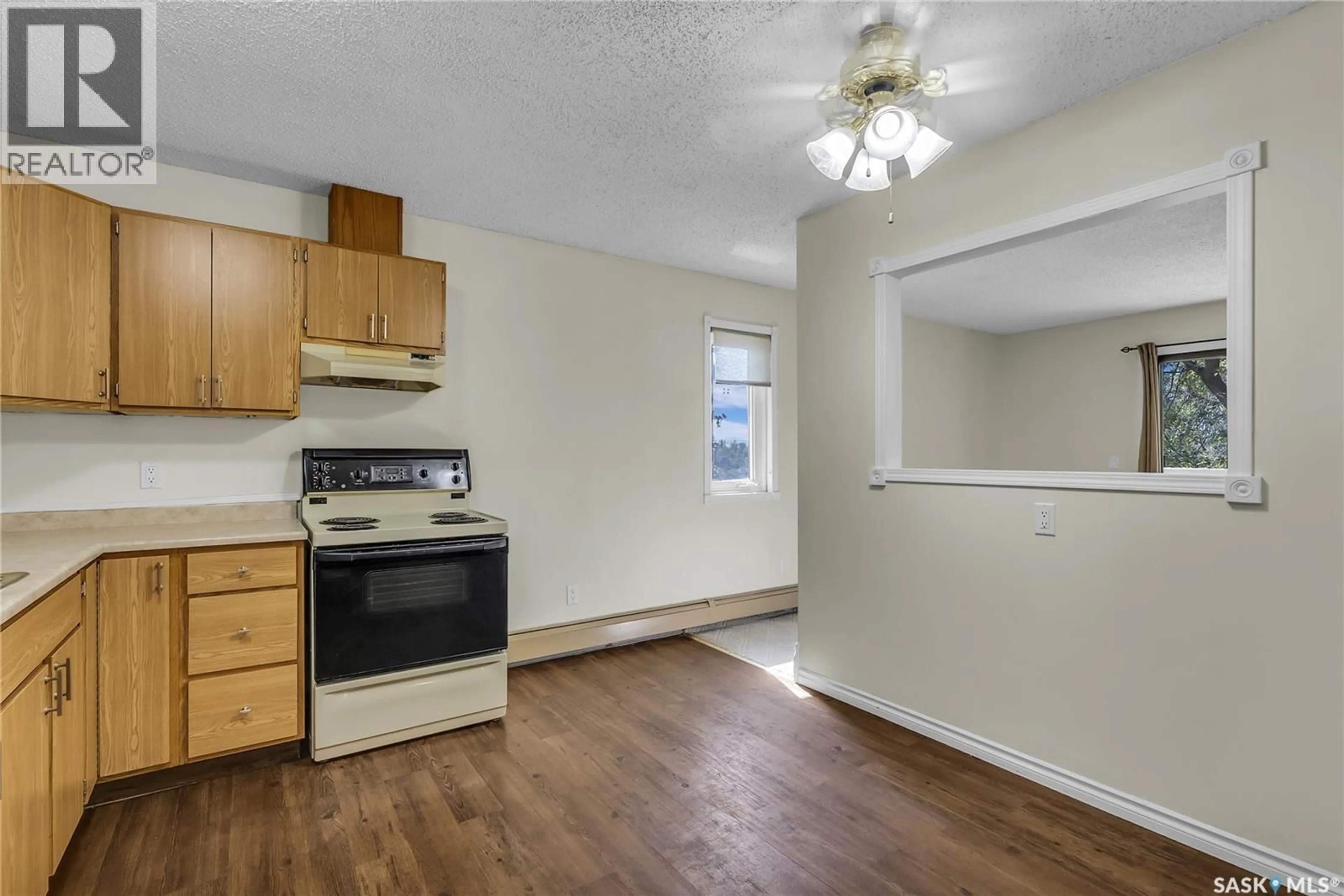 Unknown for 306 - 1006 9TH STREET, Saskatoon Saskatchewan S7H0N2