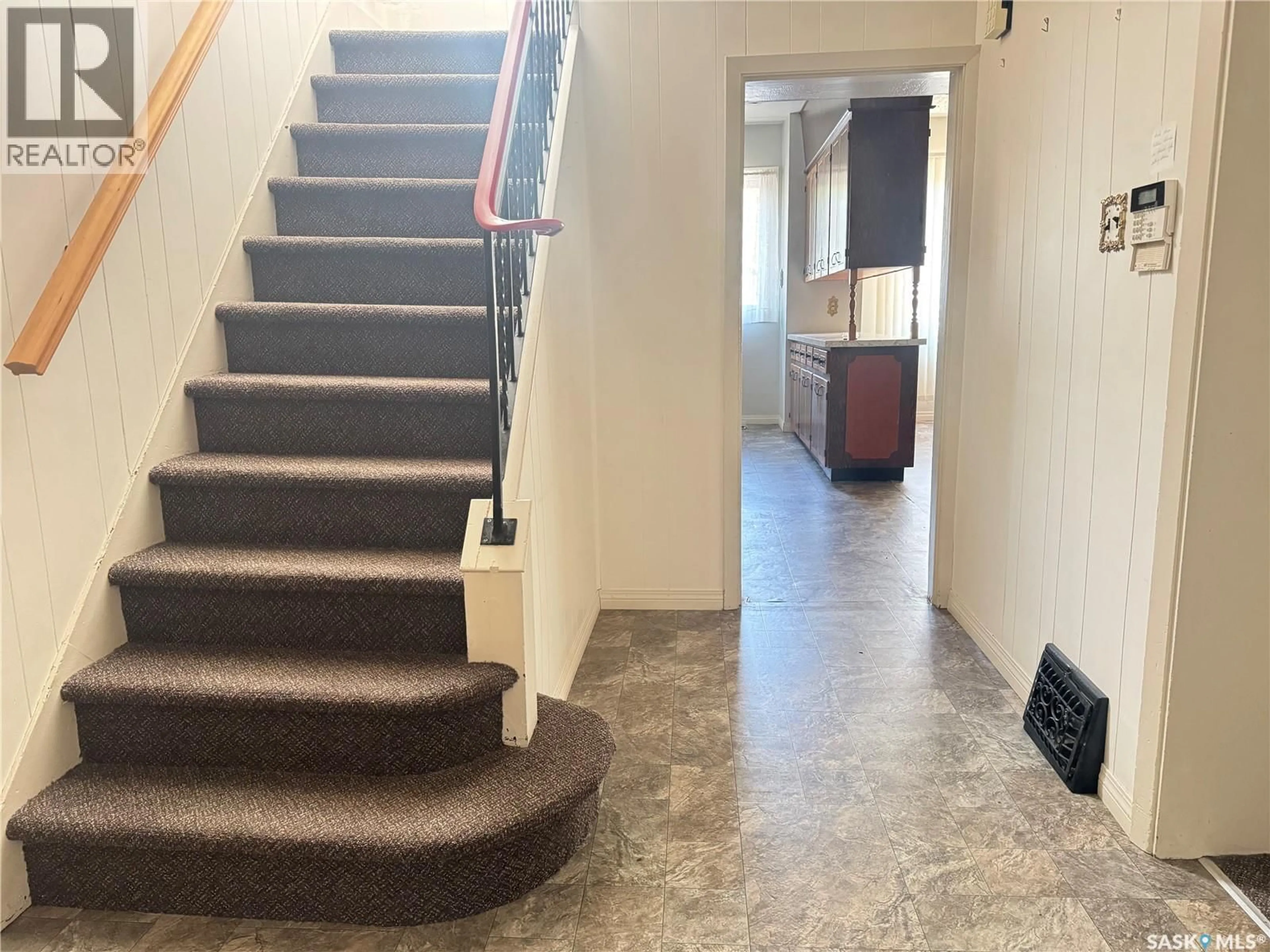 Unknown for 1328 RETALLACK STREET, Regina Saskatchewan S4T2H9
