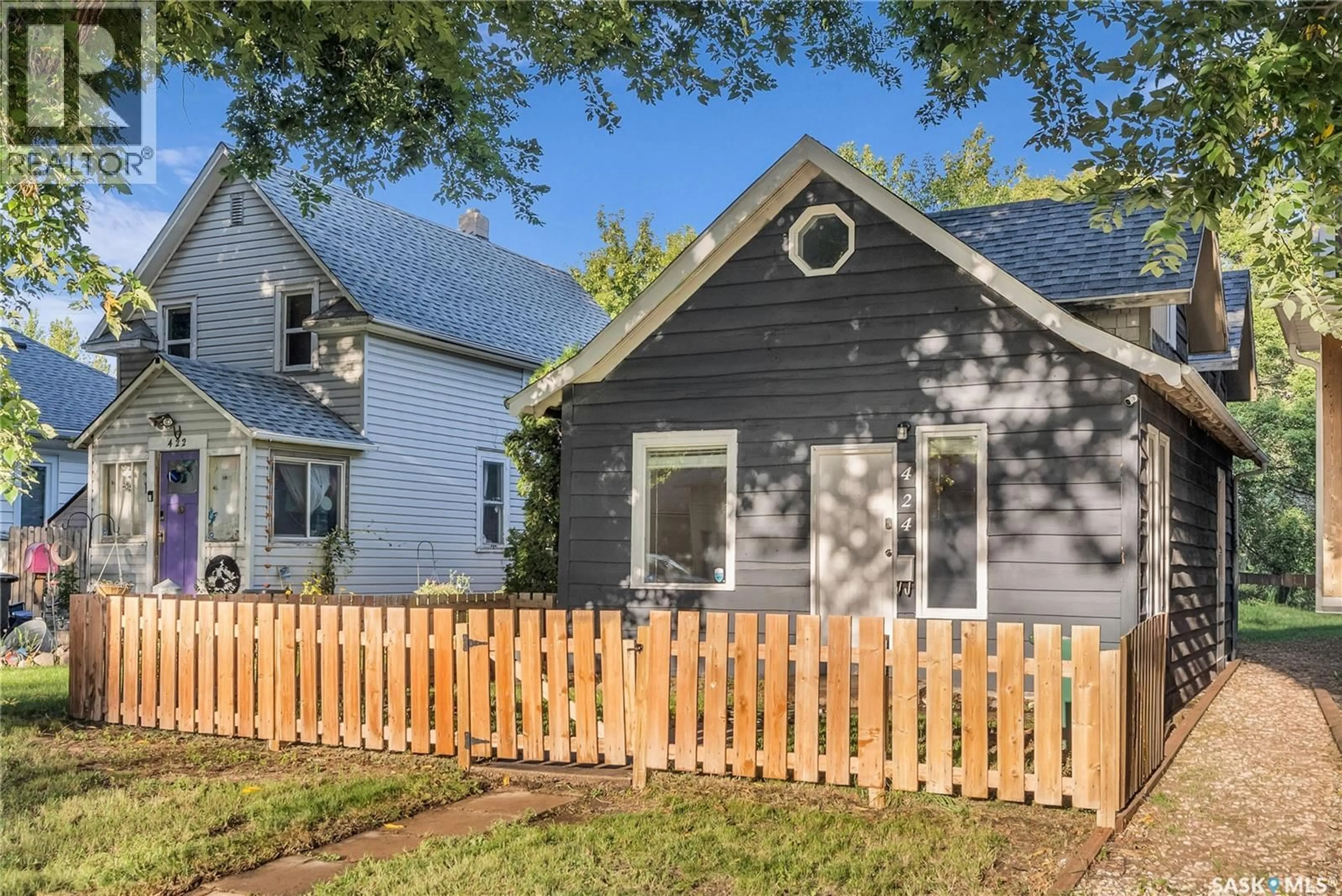 Unknown for 424 R AVENUE, Saskatoon Saskatchewan S7M2Z5
