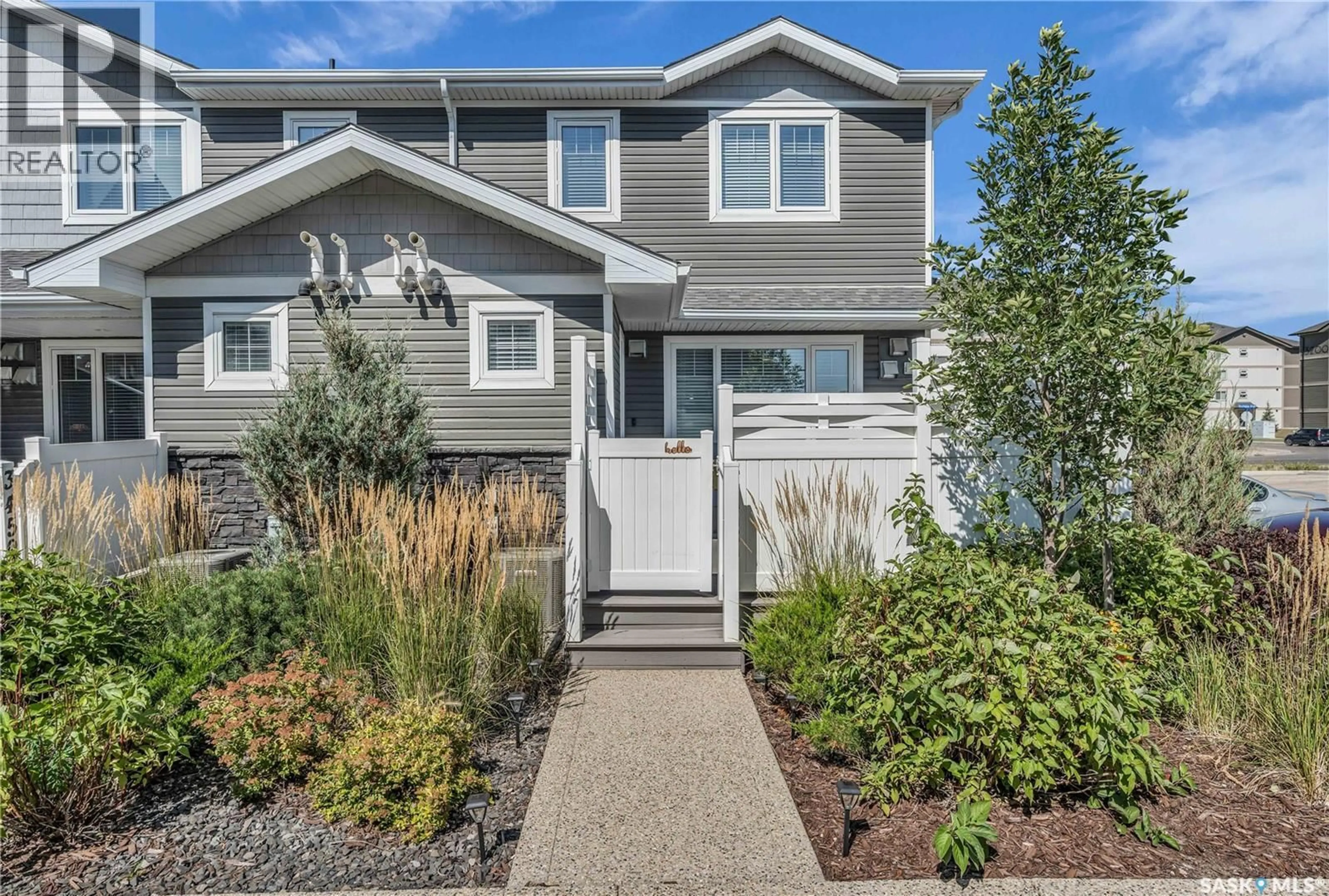 Home with vinyl exterior material, street for 3457 ELGAARD DRIVE, Regina Saskatchewan S4X0N4