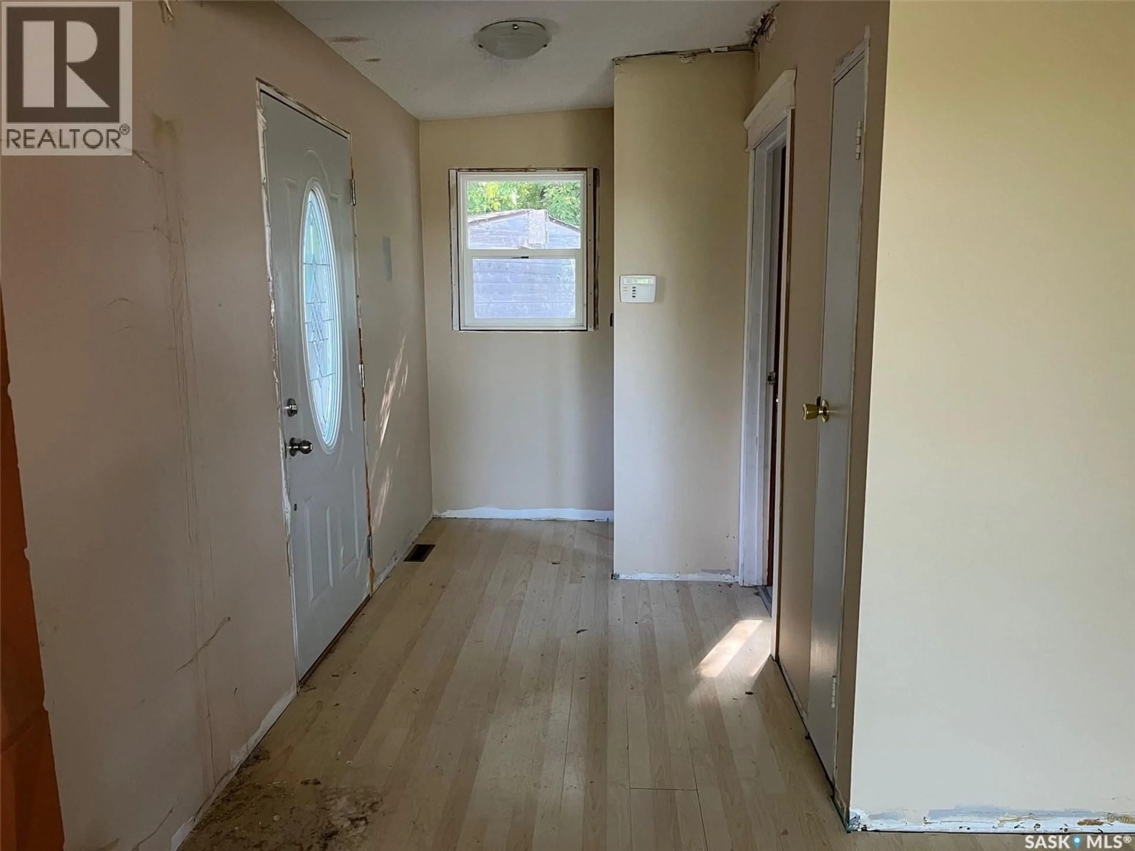 A pic of a room for 506 14TH STREET, Regina Beach Saskatchewan S0G4C0