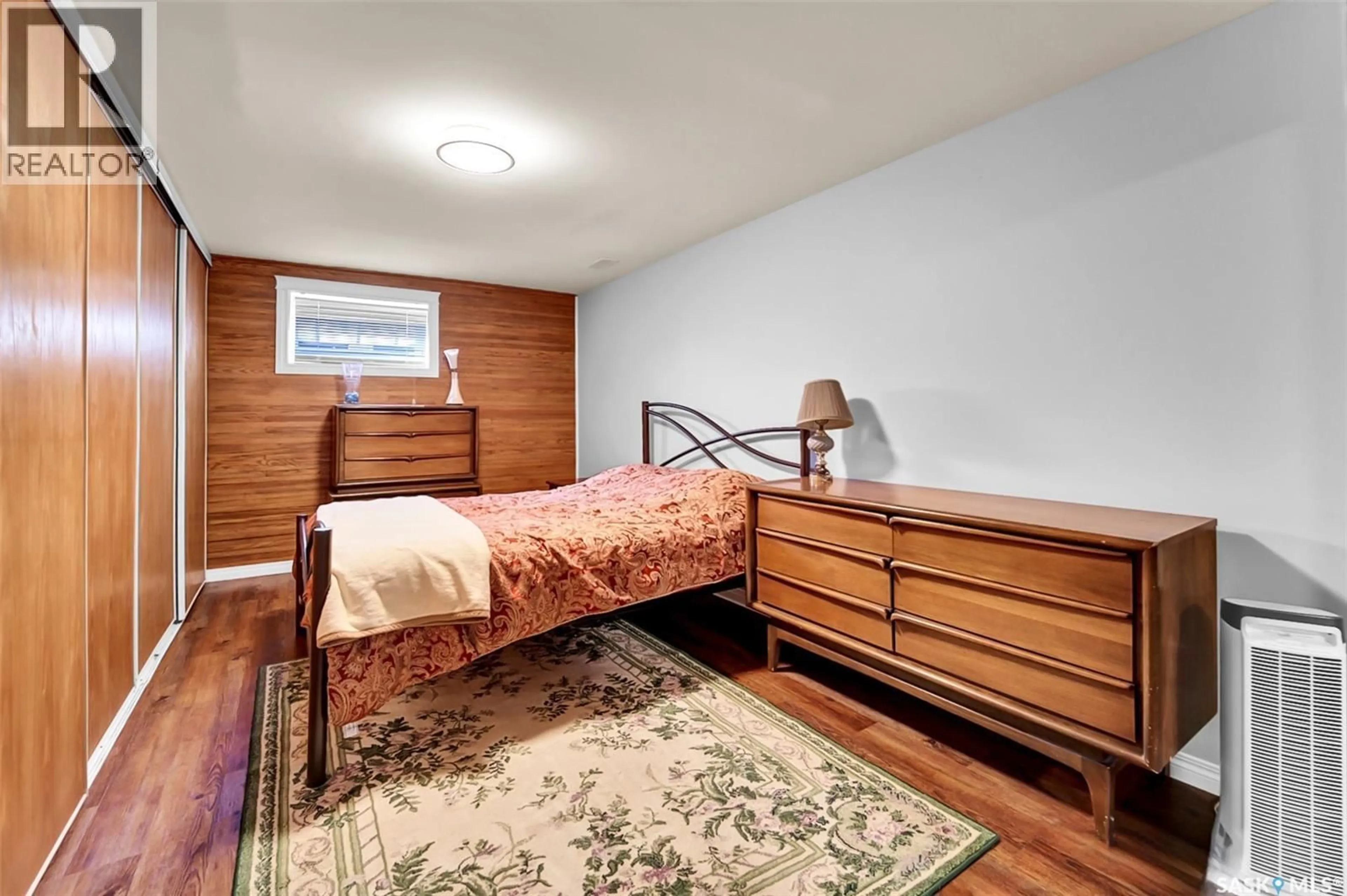 Bedroom with bed, unknown for 2105 RICHARDSON ROAD, Saskatoon Saskatchewan S7L4B9