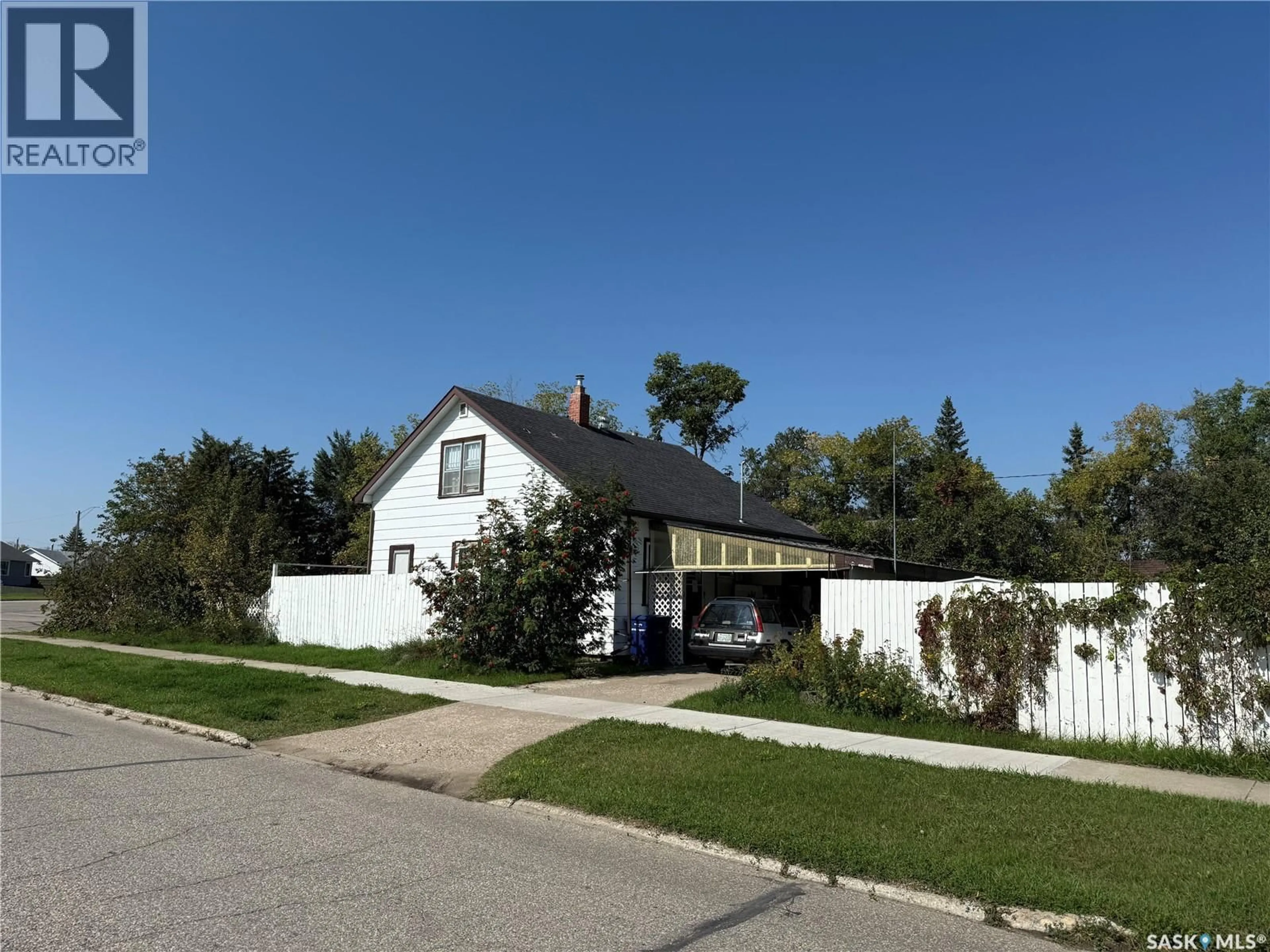 Home with vinyl exterior material, street for 223 5TH STREET, Nipawin Saskatchewan S0E1E0
