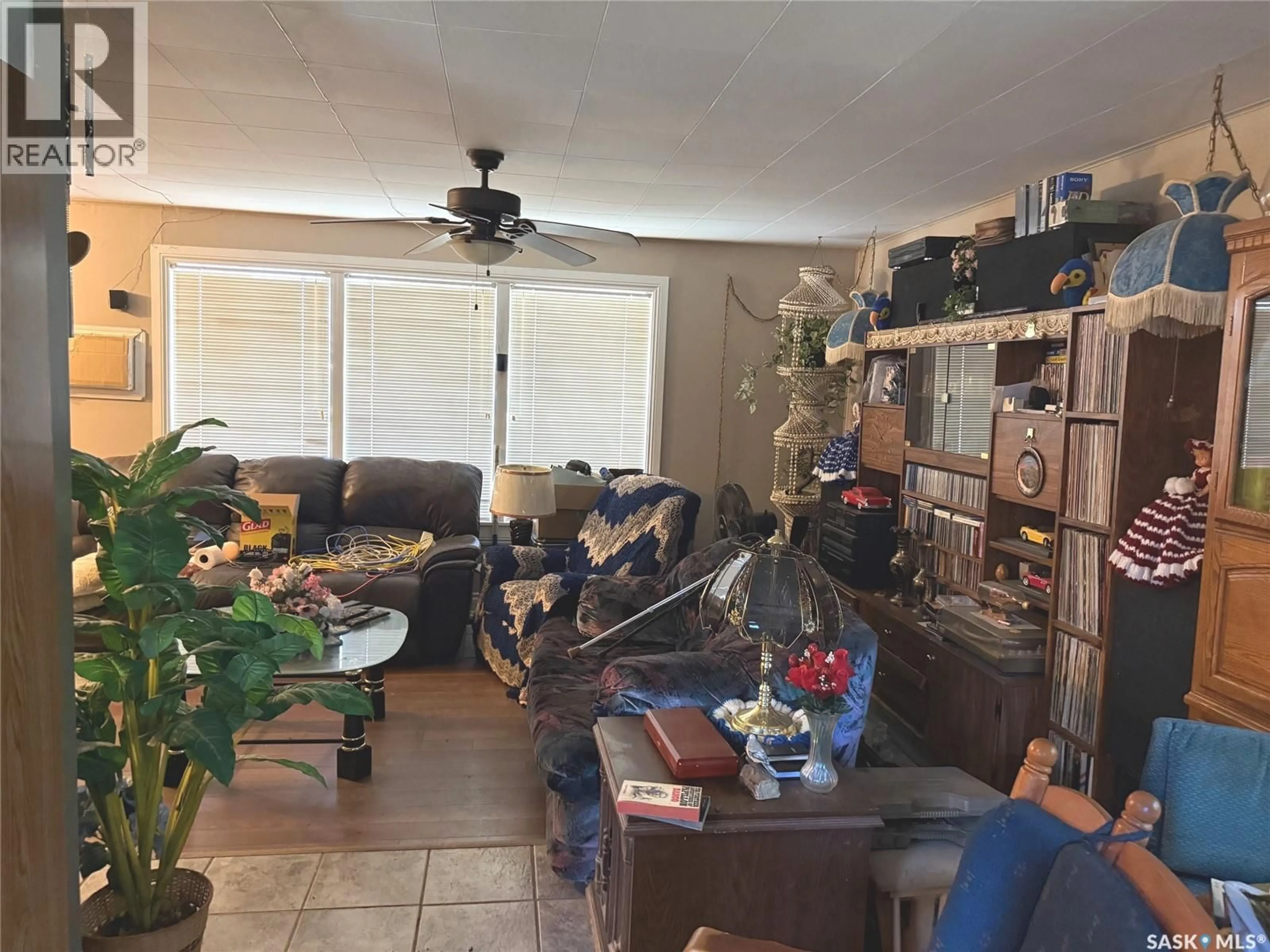 A pic of a room for 105 WATSON STREET, Lipton Saskatchewan S0G0C5