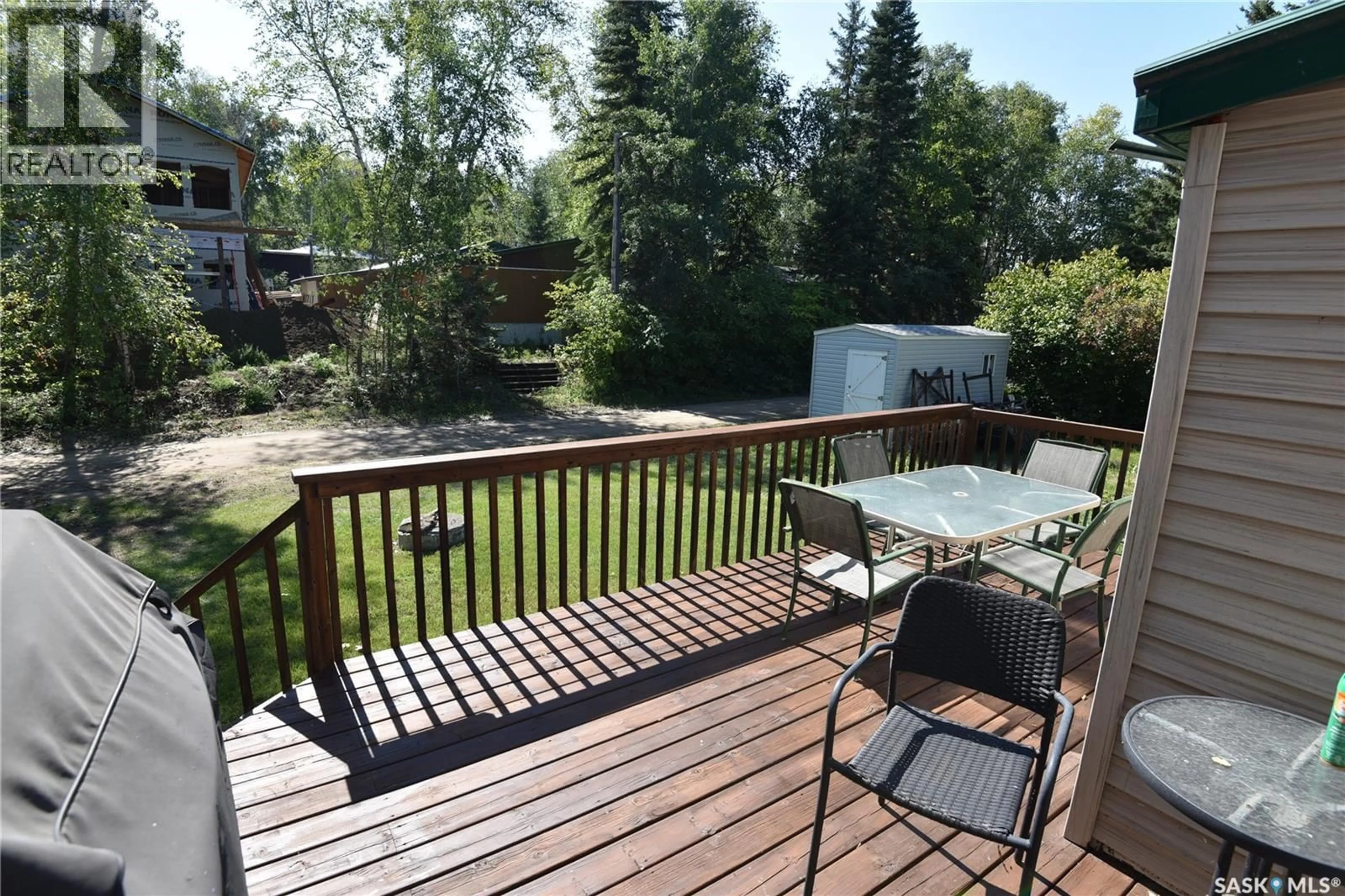 Patio, water/lake/river/ocean view for 220 LAKEVIEW DRIVE, Tobin Lake Saskatchewan S0E1E0