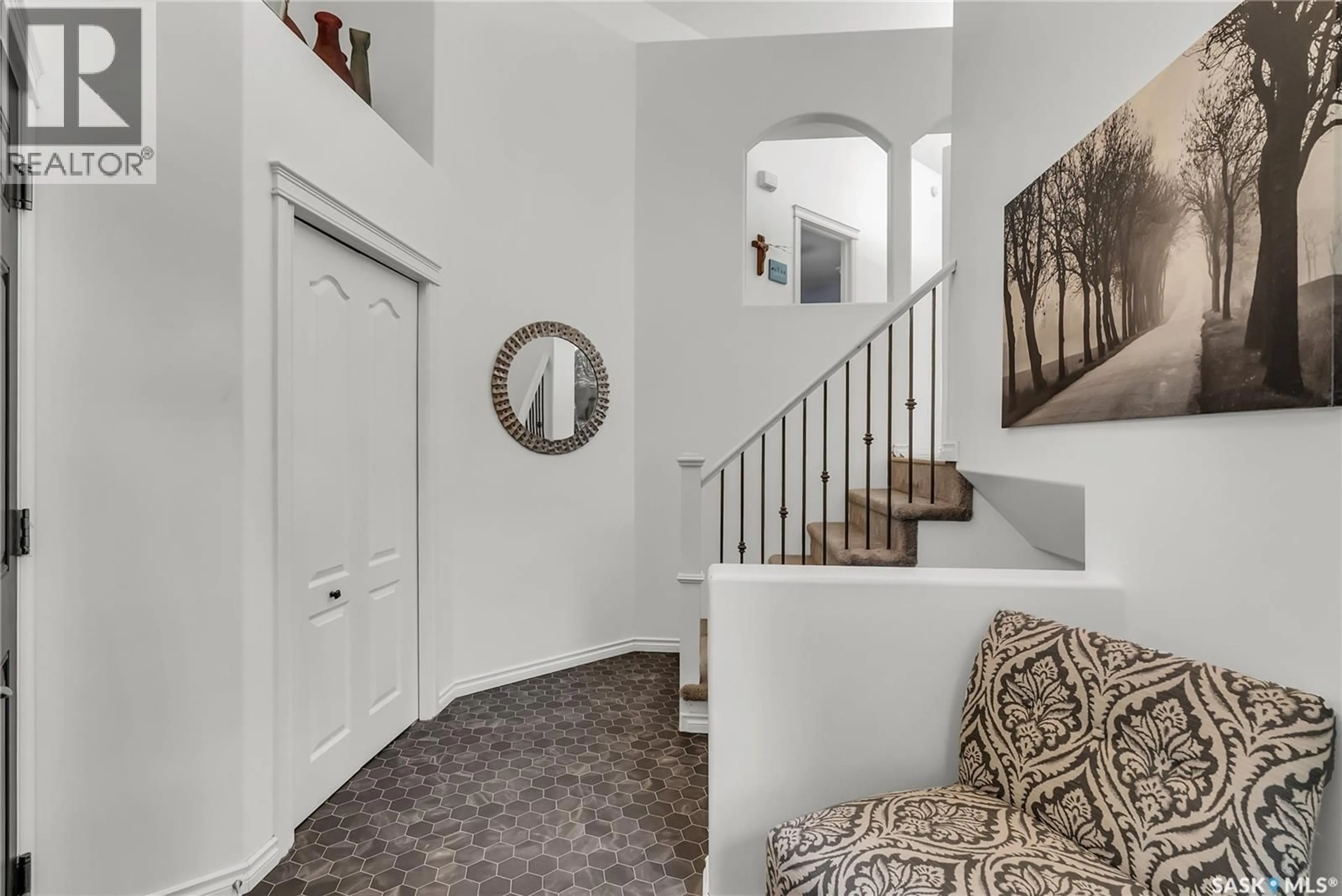 Indoor entryway for SCHNEIDER ACREAGE, Aberdeen Rm No. 373 Saskatchewan S7K3J9