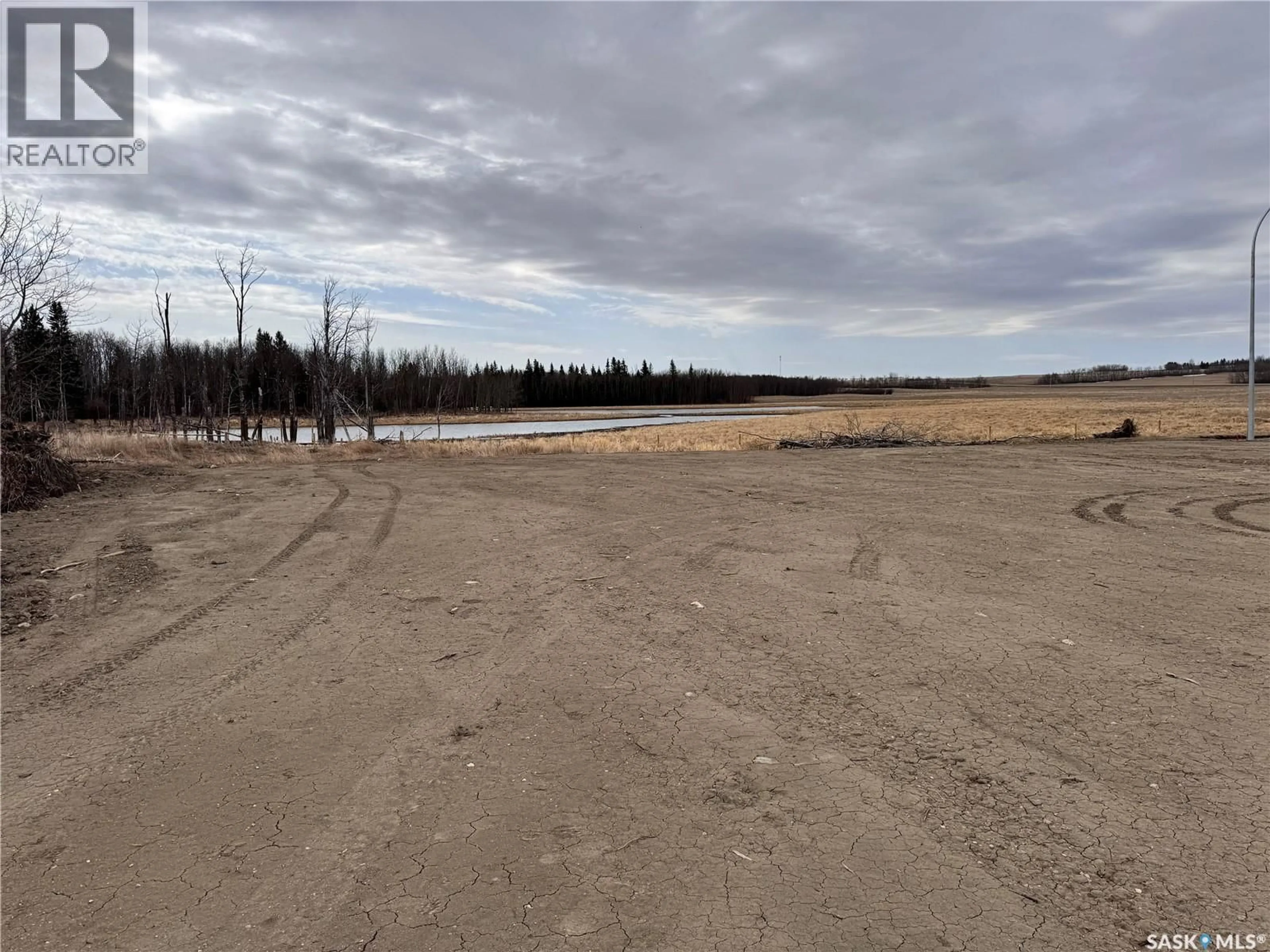 A pic of a room for Meeting LAKE COTTAGE HOME, Meeting Lake Saskatchewan S0M2L0