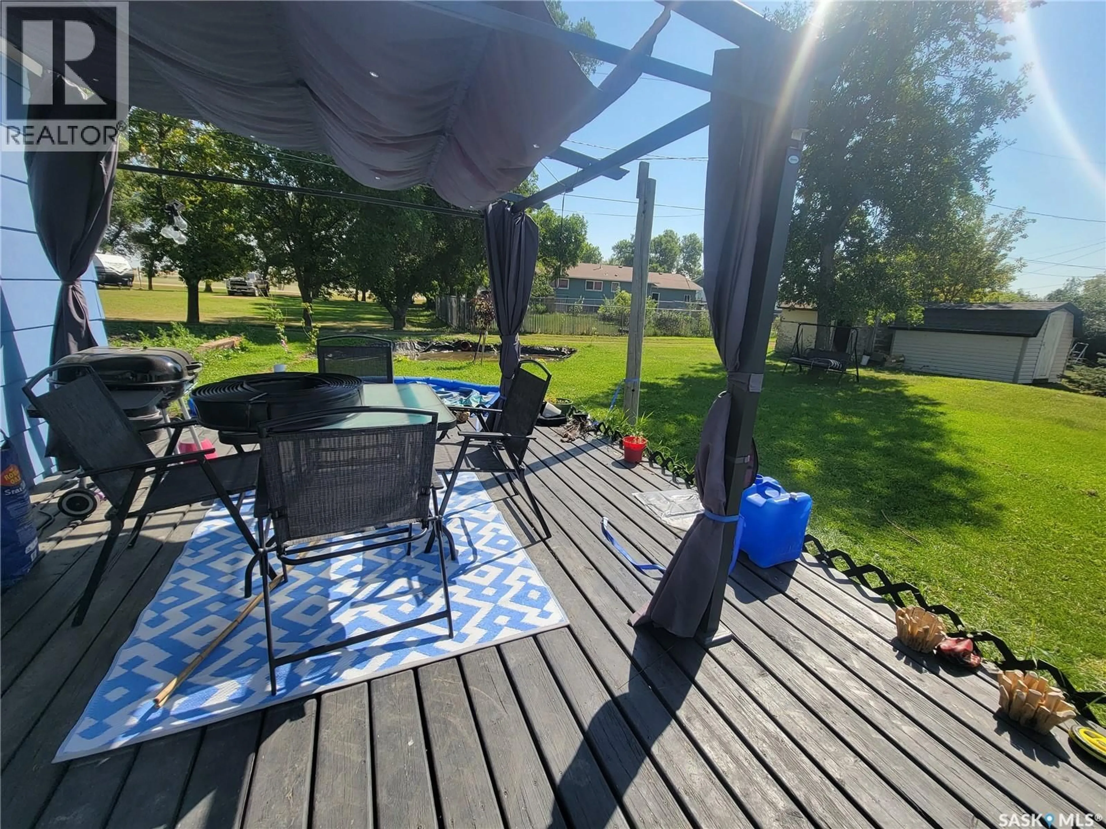 Patio, water/lake/river/ocean view for 421 4TH STREET, Denzil Saskatchewan S0L2S0