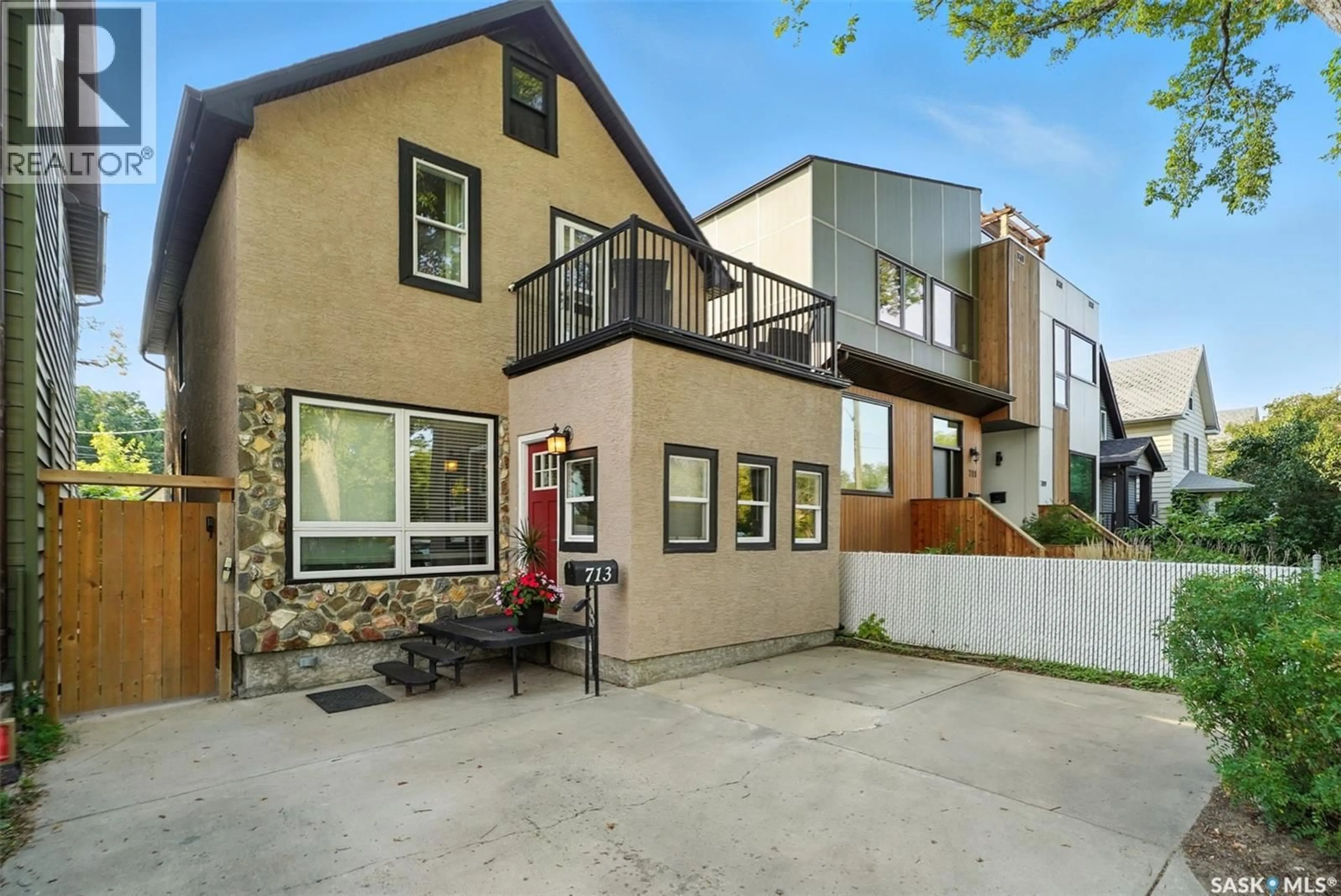 Unknown for 713 H AVENUE, Saskatoon Saskatchewan S7M1X2