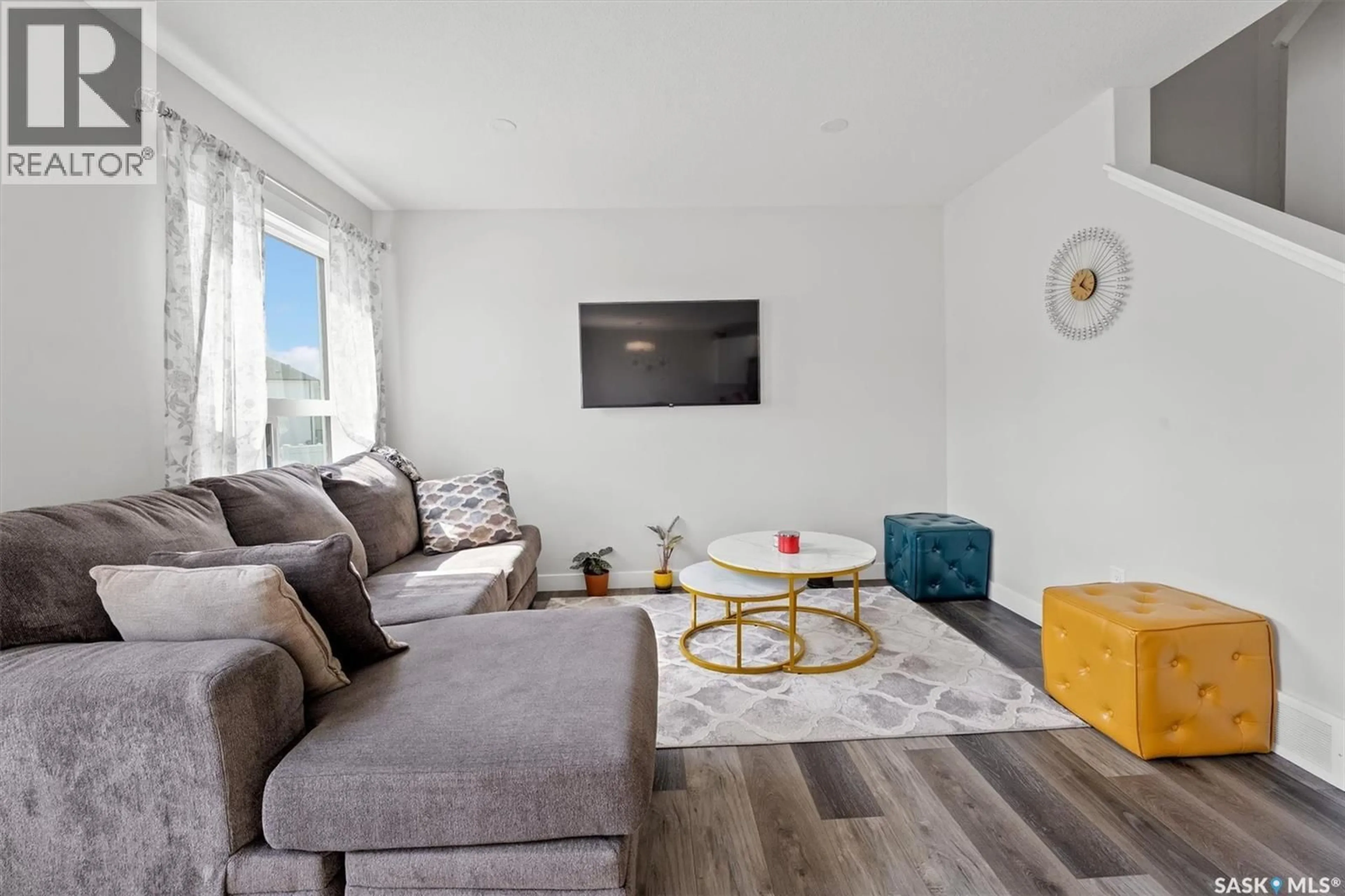 Living room with furniture, unknown for 144 TUFTS WAY, Saskatoon Saskatchewan S7V1P4