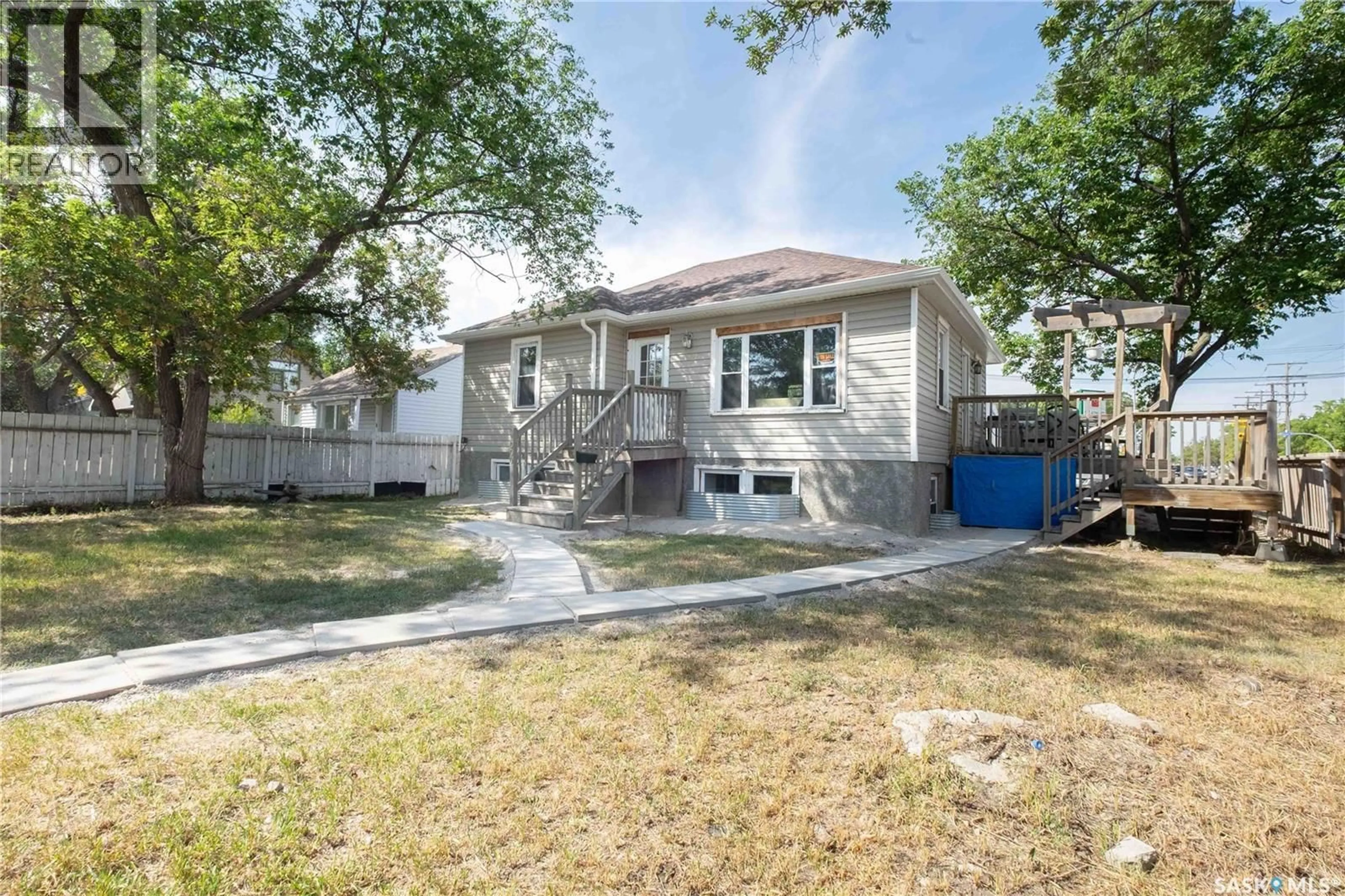 Unknown for 1000 WASCANA STREET, Regina Saskatchewan S4T4H7