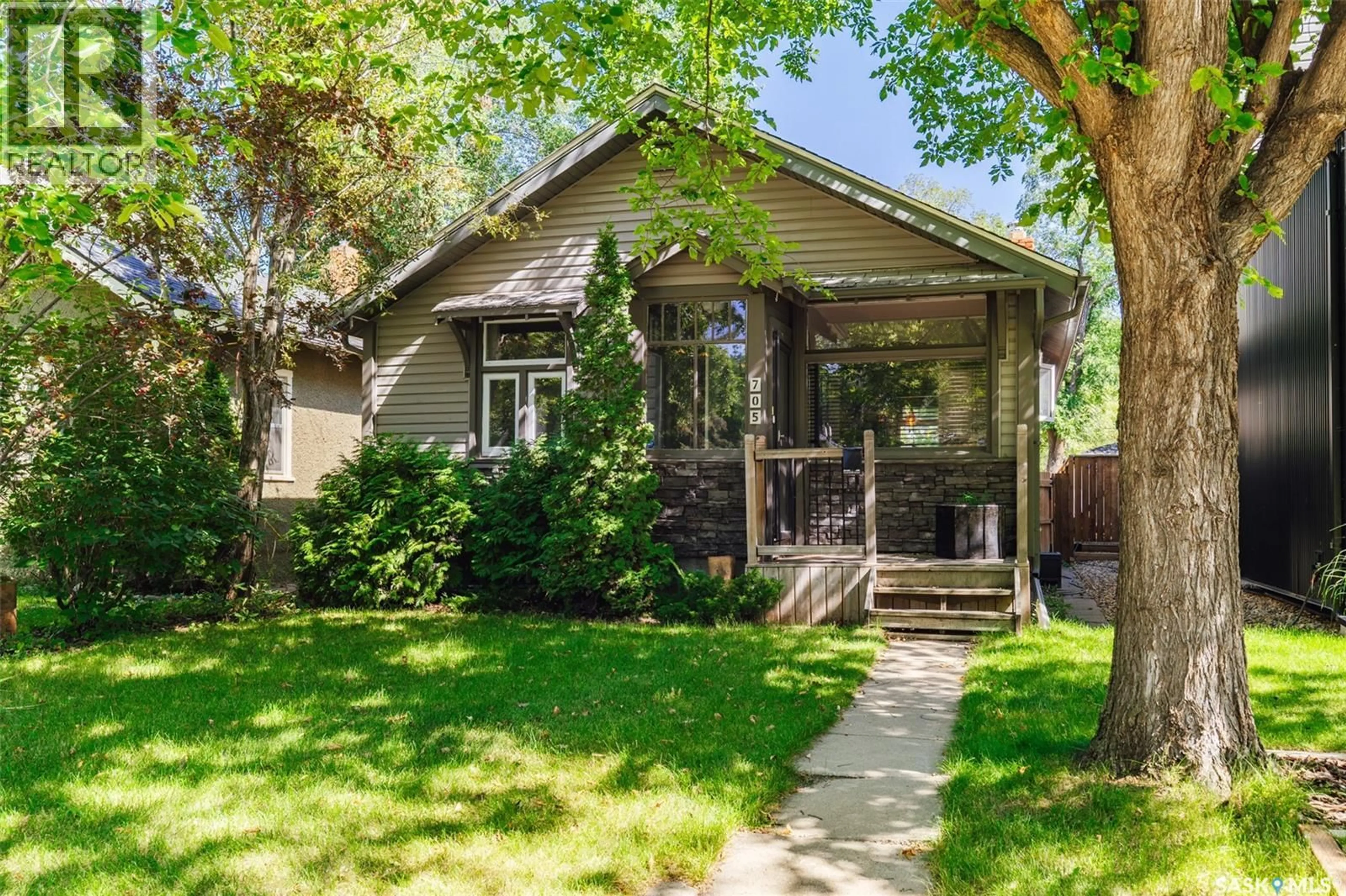 Unknown for 705 ALBERT AVENUE, Saskatoon Saskatchewan S7N1G8