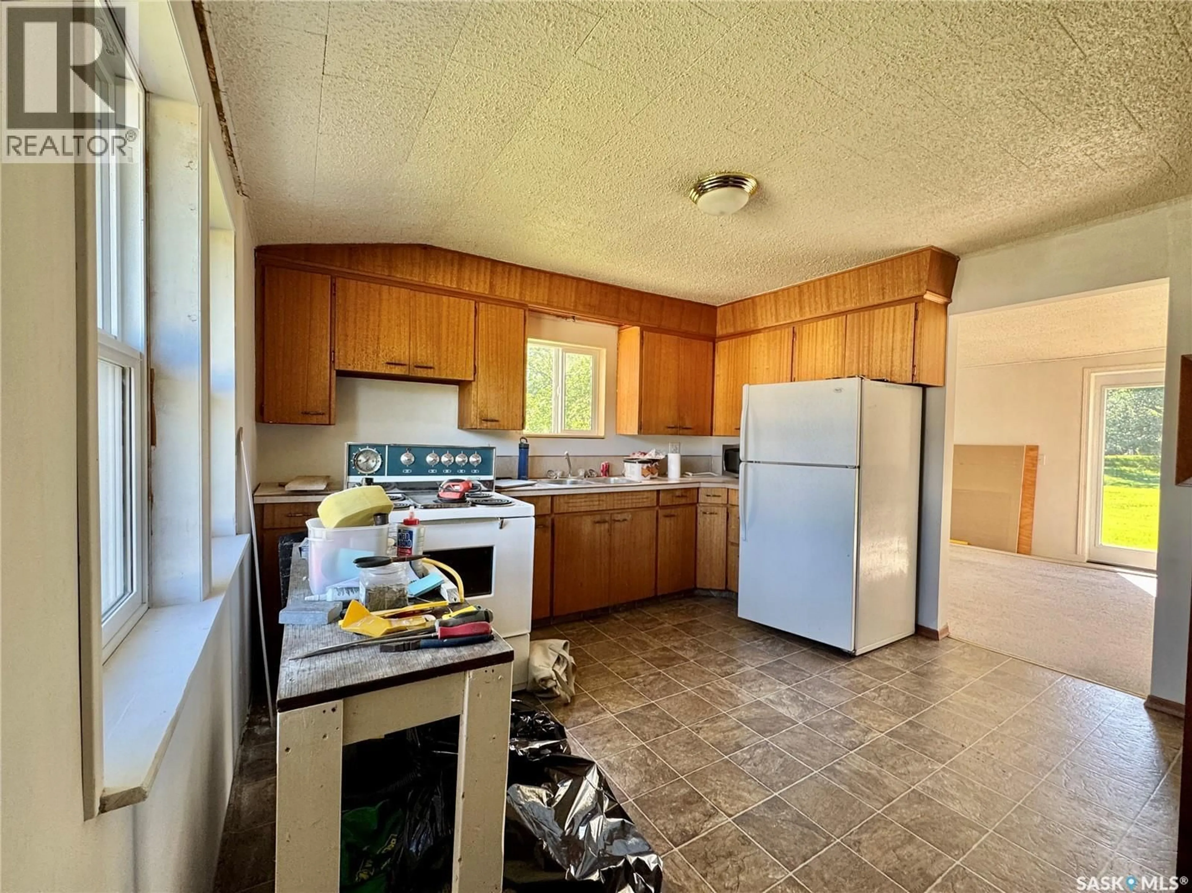 Standard kitchen, ceramic/tile floor for 110 YORK STREET, Bredenbury Saskatchewan S0A0H0