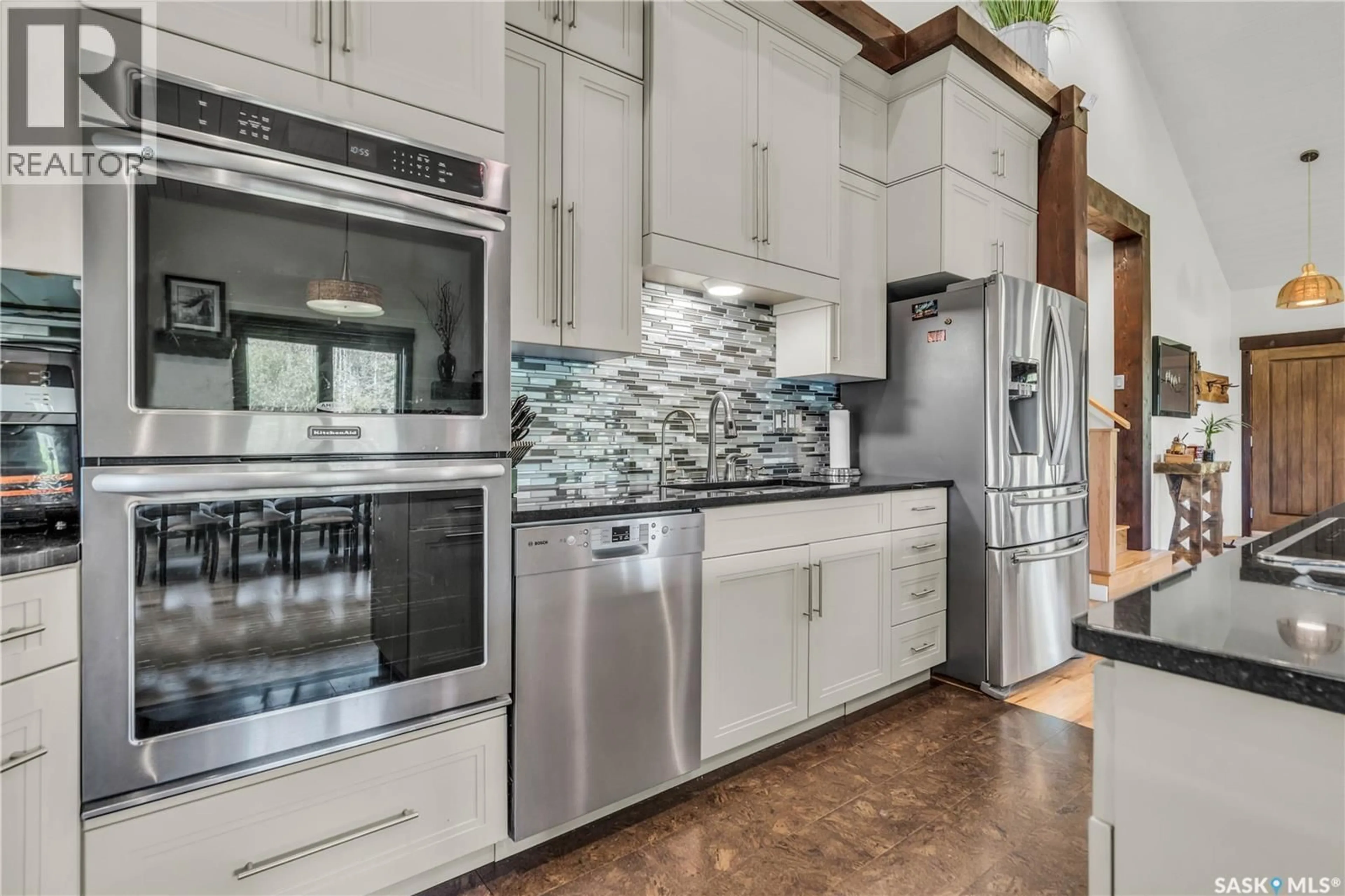 Contemporary kitchen, ceramic/tile floor for 303 MEADOW RIDGE DRIVE, Candle Lake Saskatchewan S0J3E0