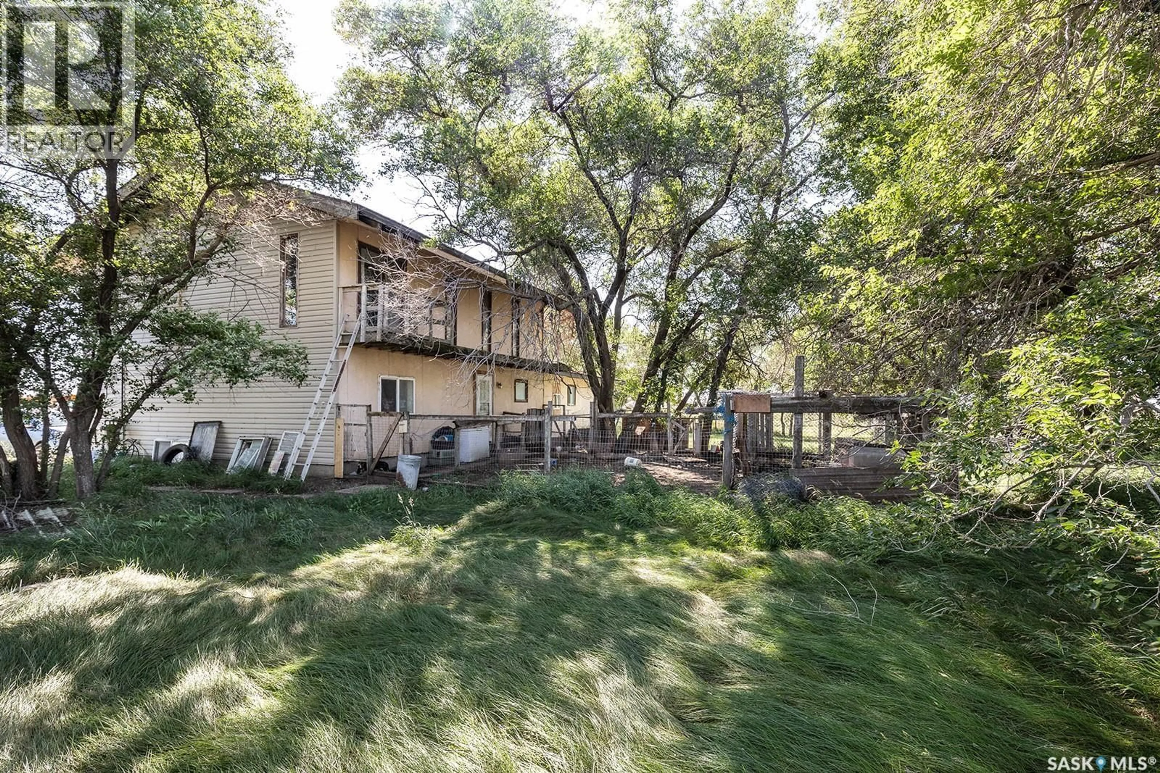 A pic from outside/outdoor area/front of a property/back of a property/a pic from drone, unknown for WAYCOTT ACREAGE, Vanscoy Rm No. 345 Saskatchewan S0K0J0