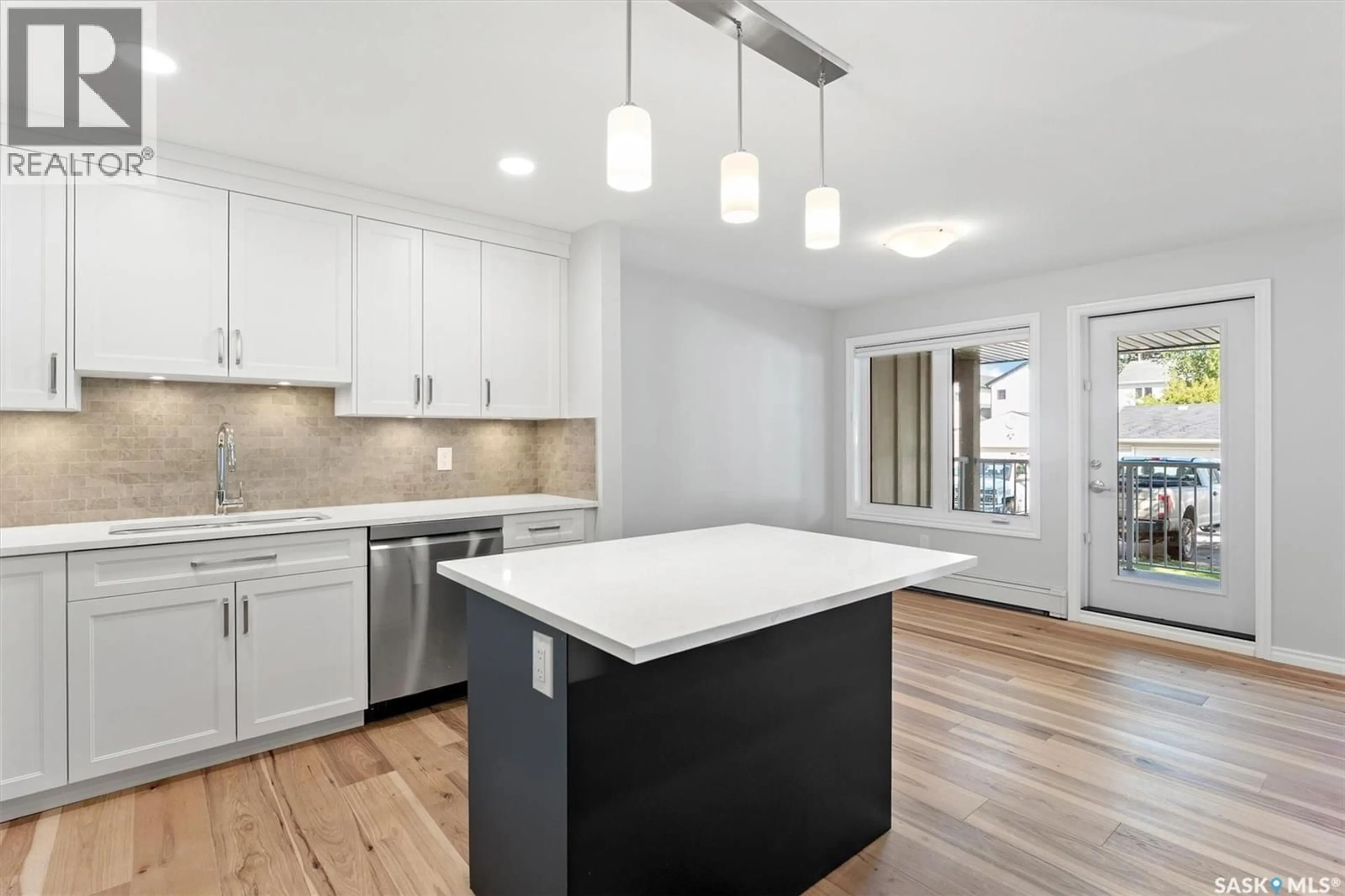 Open concept kitchen, unknown for 102 318 108TH STREET, Saskatoon Saskatchewan S7N1P8